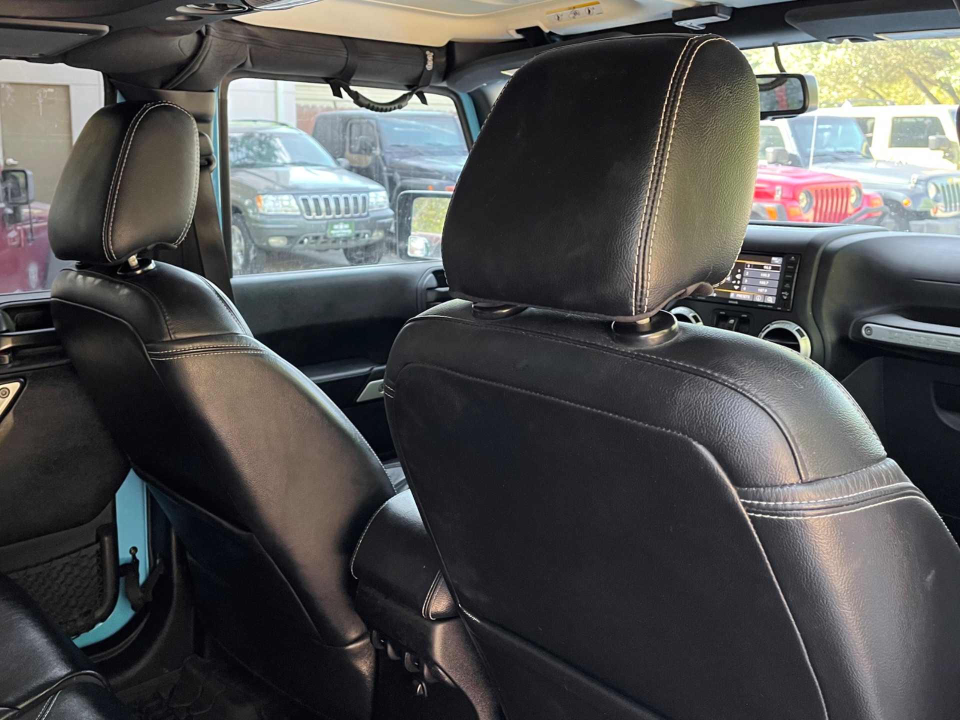 Used-2017-Jeep-Wrangler-Unlimited-Chief-Edition