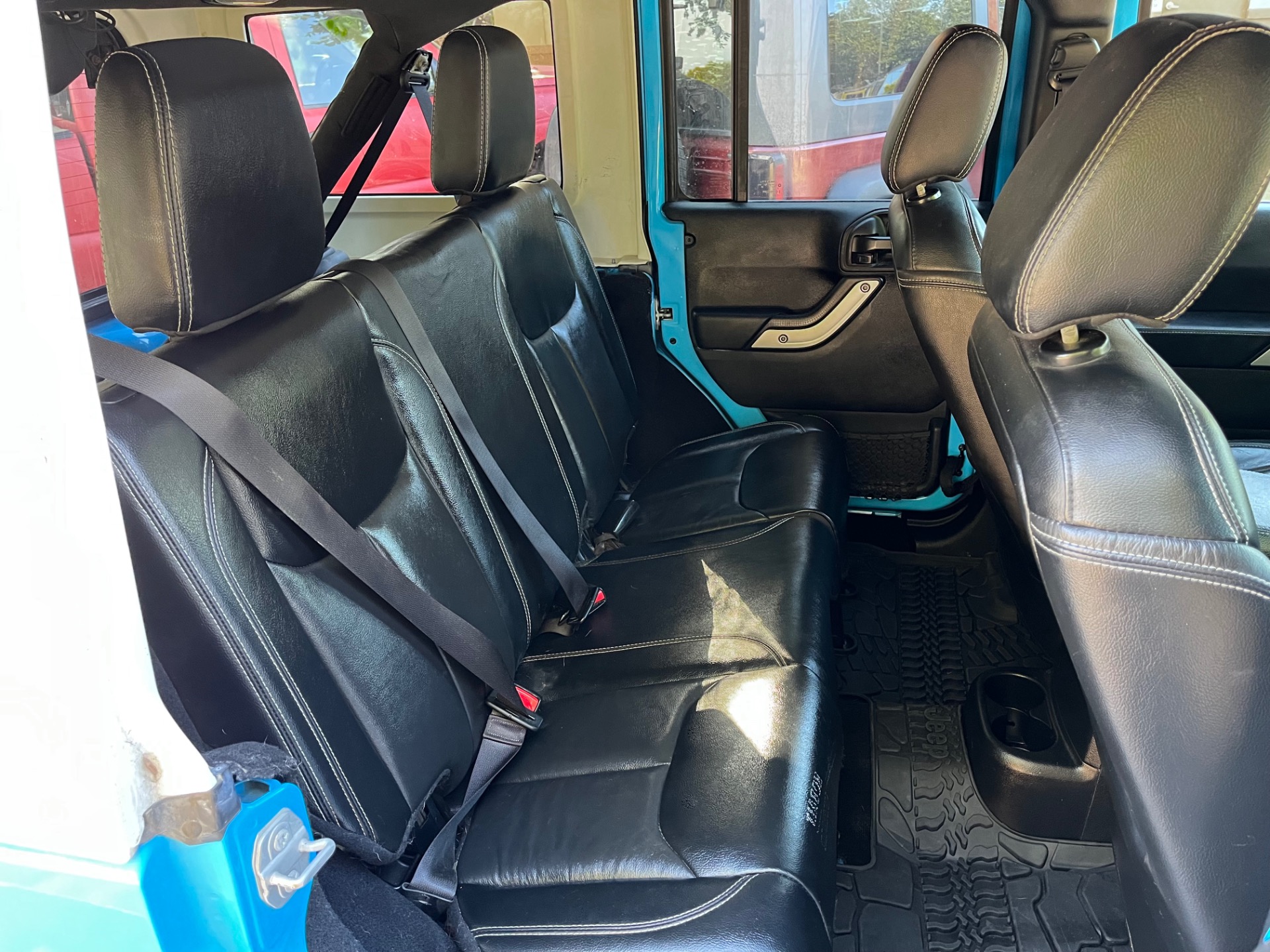 Used-2017-Jeep-Wrangler-Unlimited-Chief-Edition