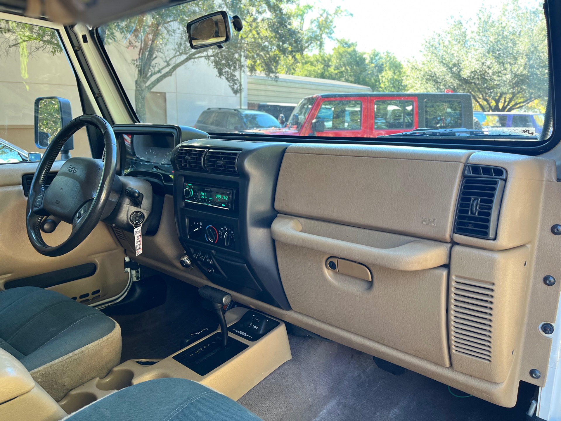 Used-1999-Jeep-Wrangler-Sahara