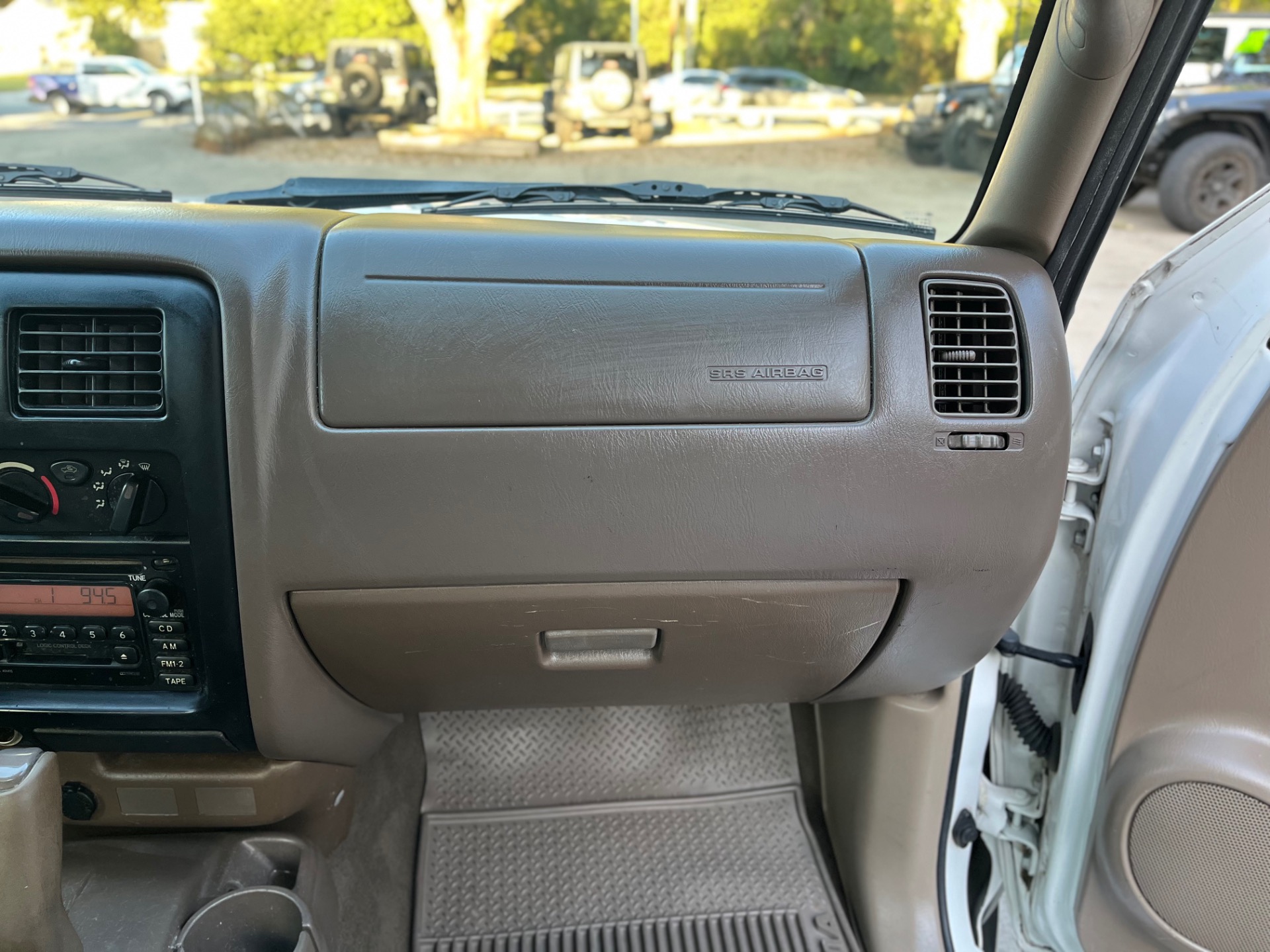 Used-2004-Toyota-Tacoma-V6