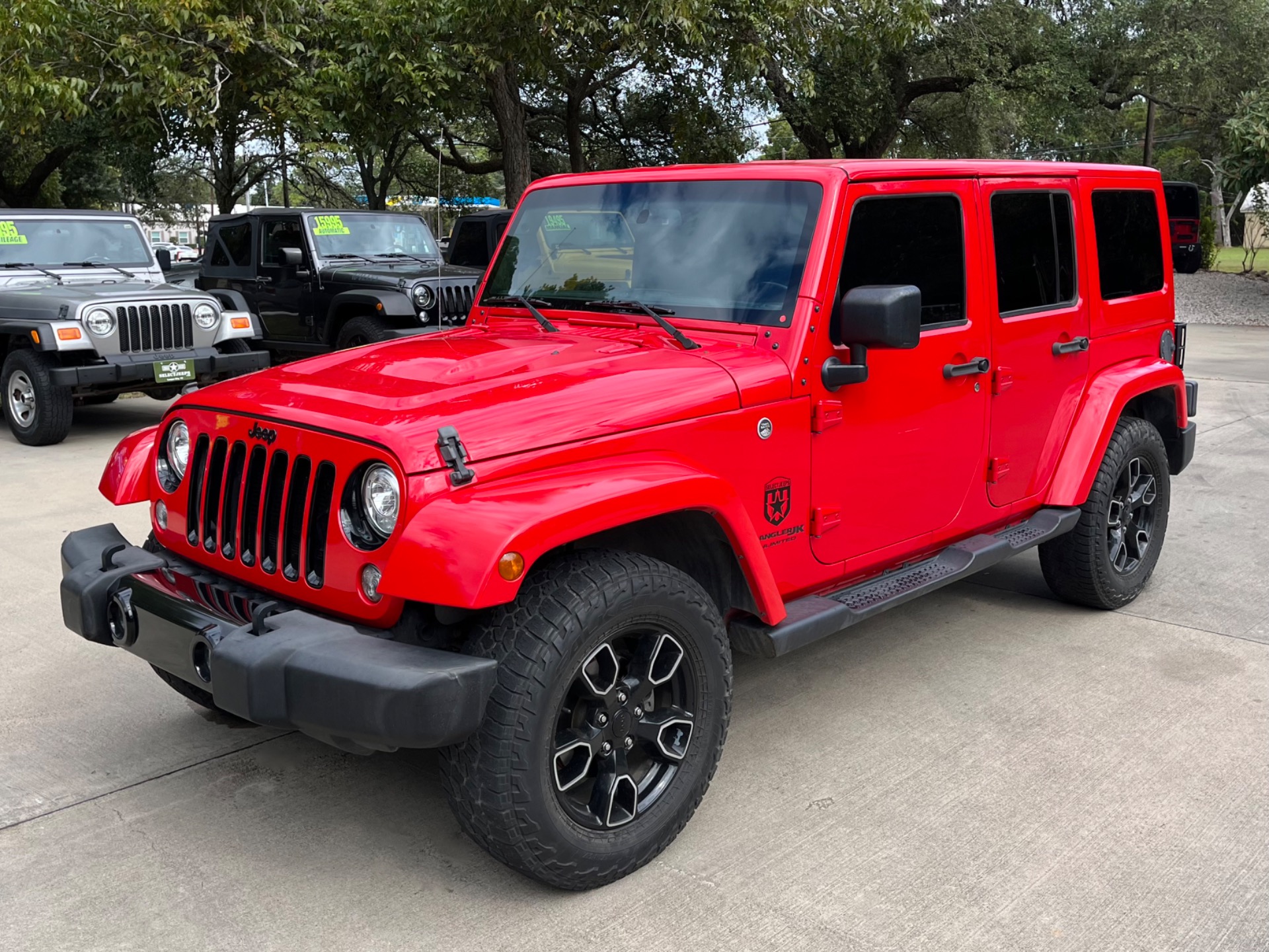 Used-2018-Jeep-Wrangler-JK-Unlimited-Altitude