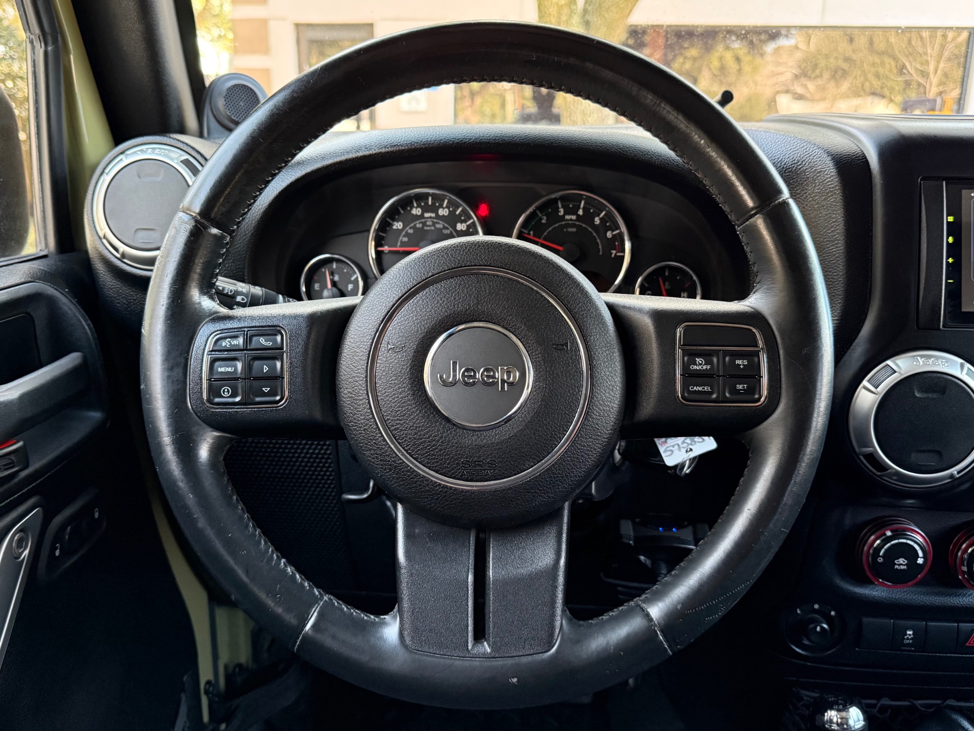 Used-2013-Jeep-Wrangler-Unlimited-Sahara