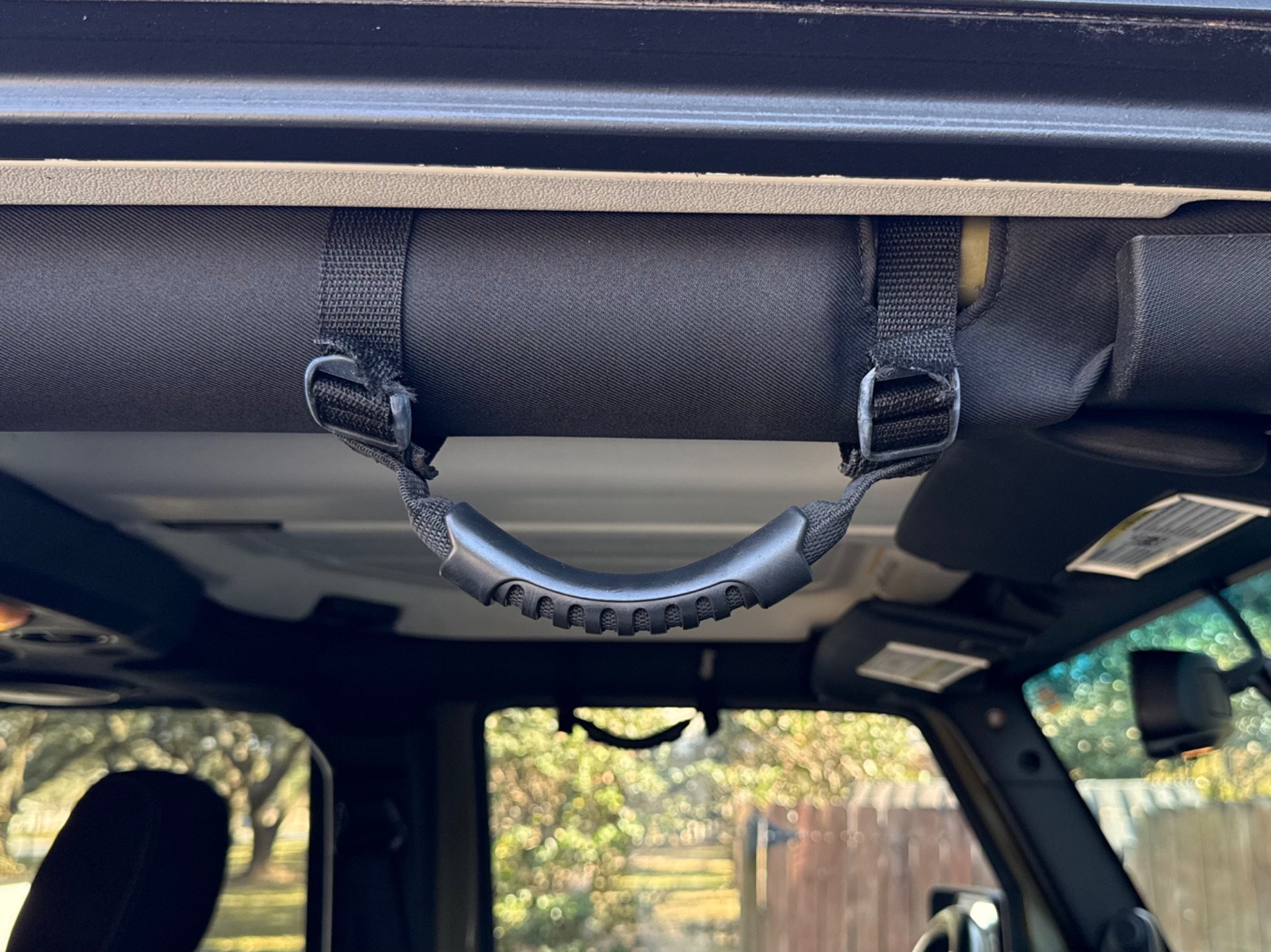 Used-2013-Jeep-Wrangler-Unlimited-Sahara