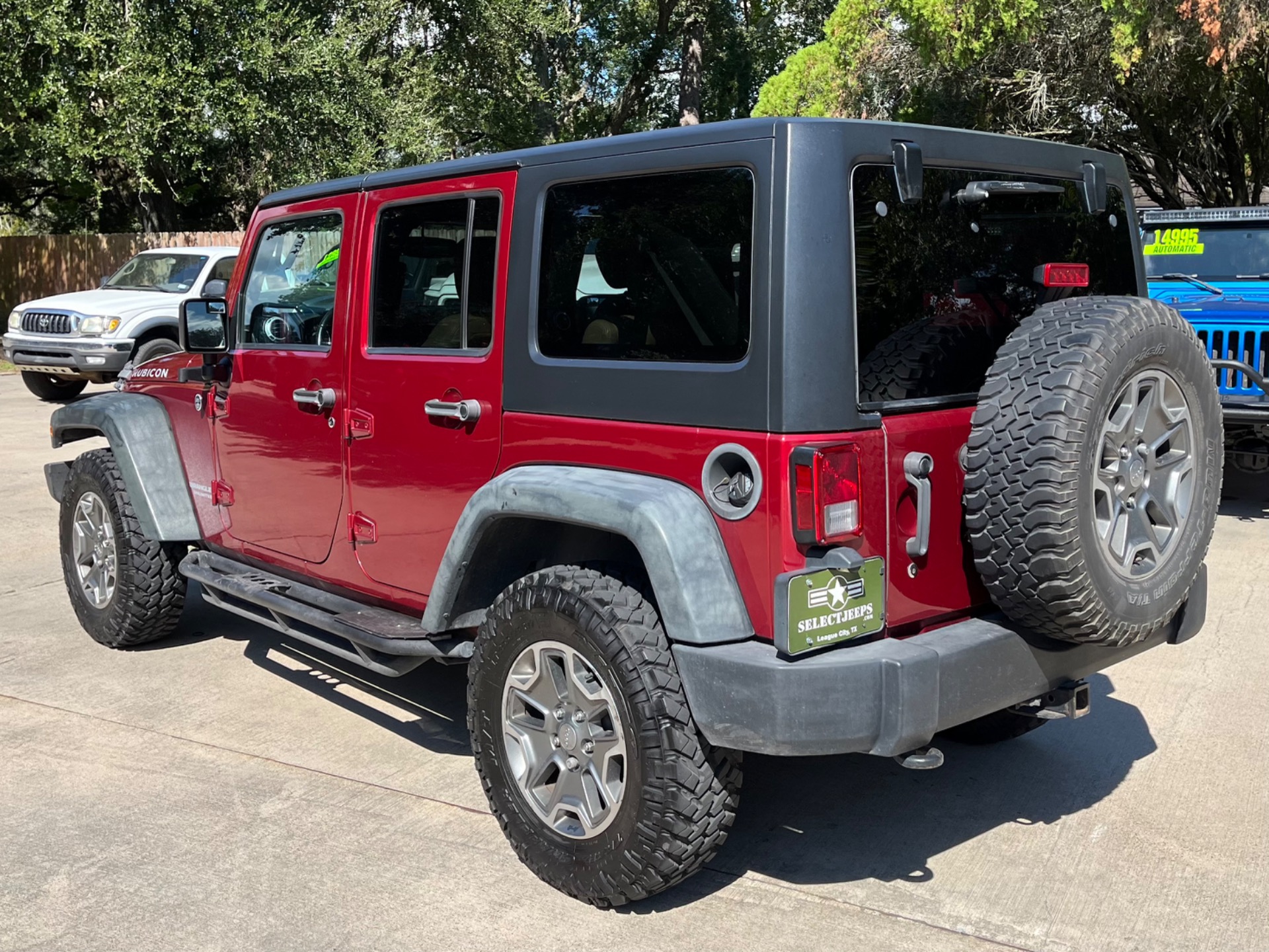 2013 Jeep Wrangler Unlimited Rubicon photo 5