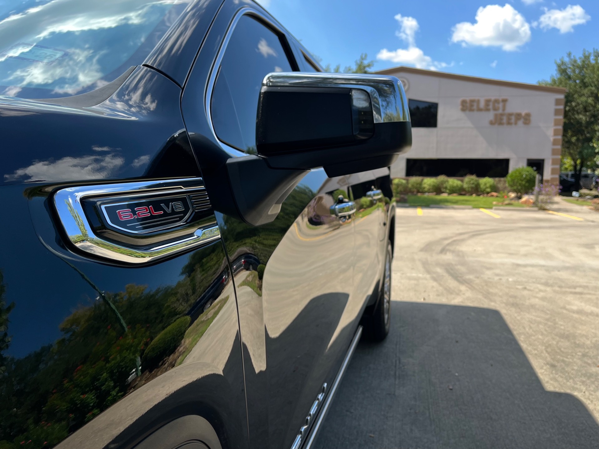 Used-2021-GMC-Sierra-1500-Denali