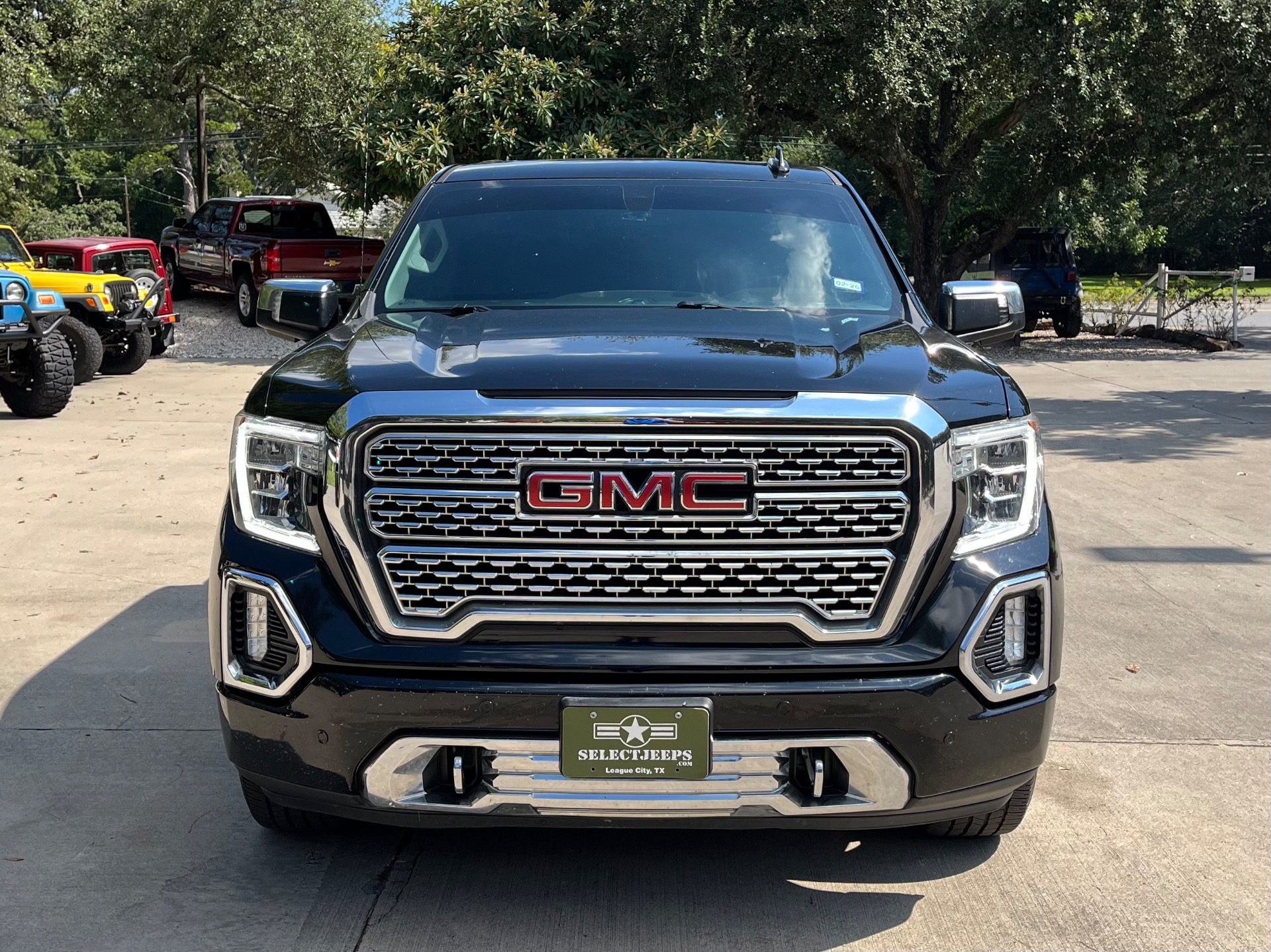 Used-2021-GMC-Sierra-1500-Denali