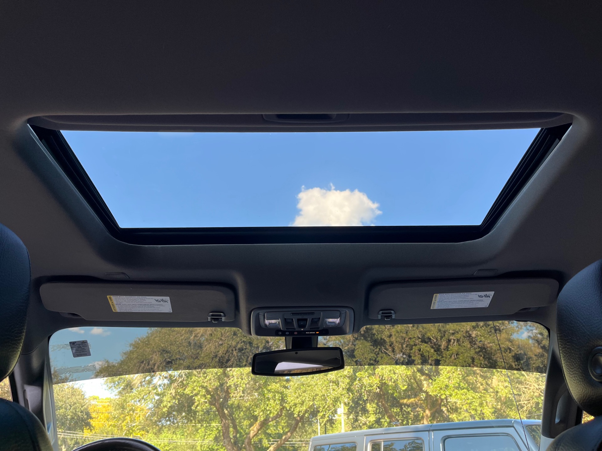 Used-2021-GMC-Sierra-1500-Denali