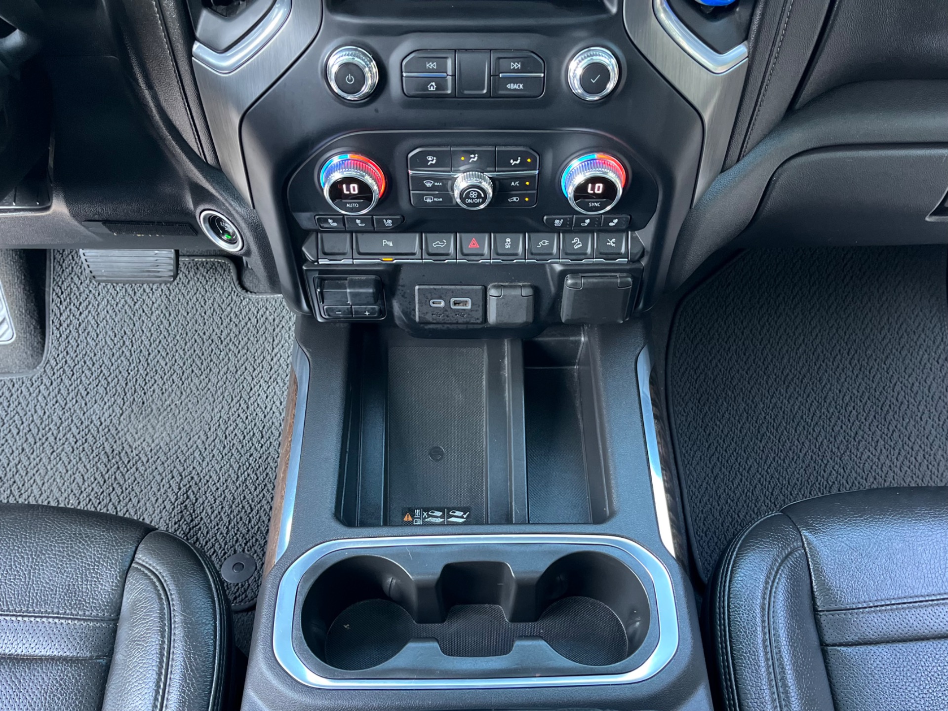 Used-2021-GMC-Sierra-1500-Denali