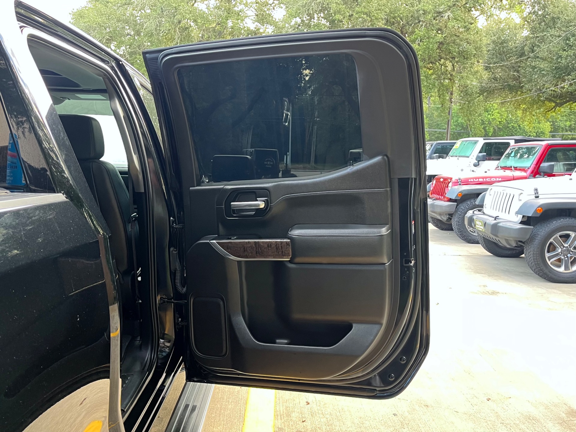 Used-2021-GMC-Sierra-1500-Denali