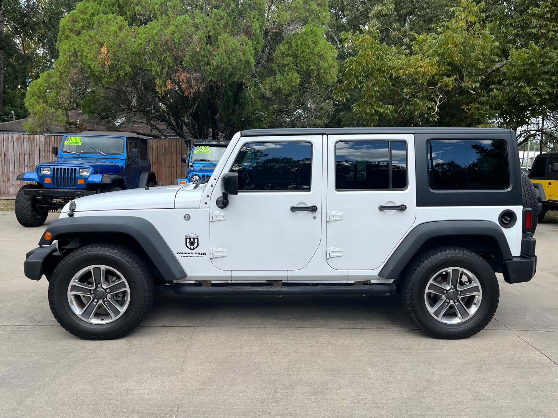 Used-2018-Jeep-Wrangler-JK-Unlimited-Sport