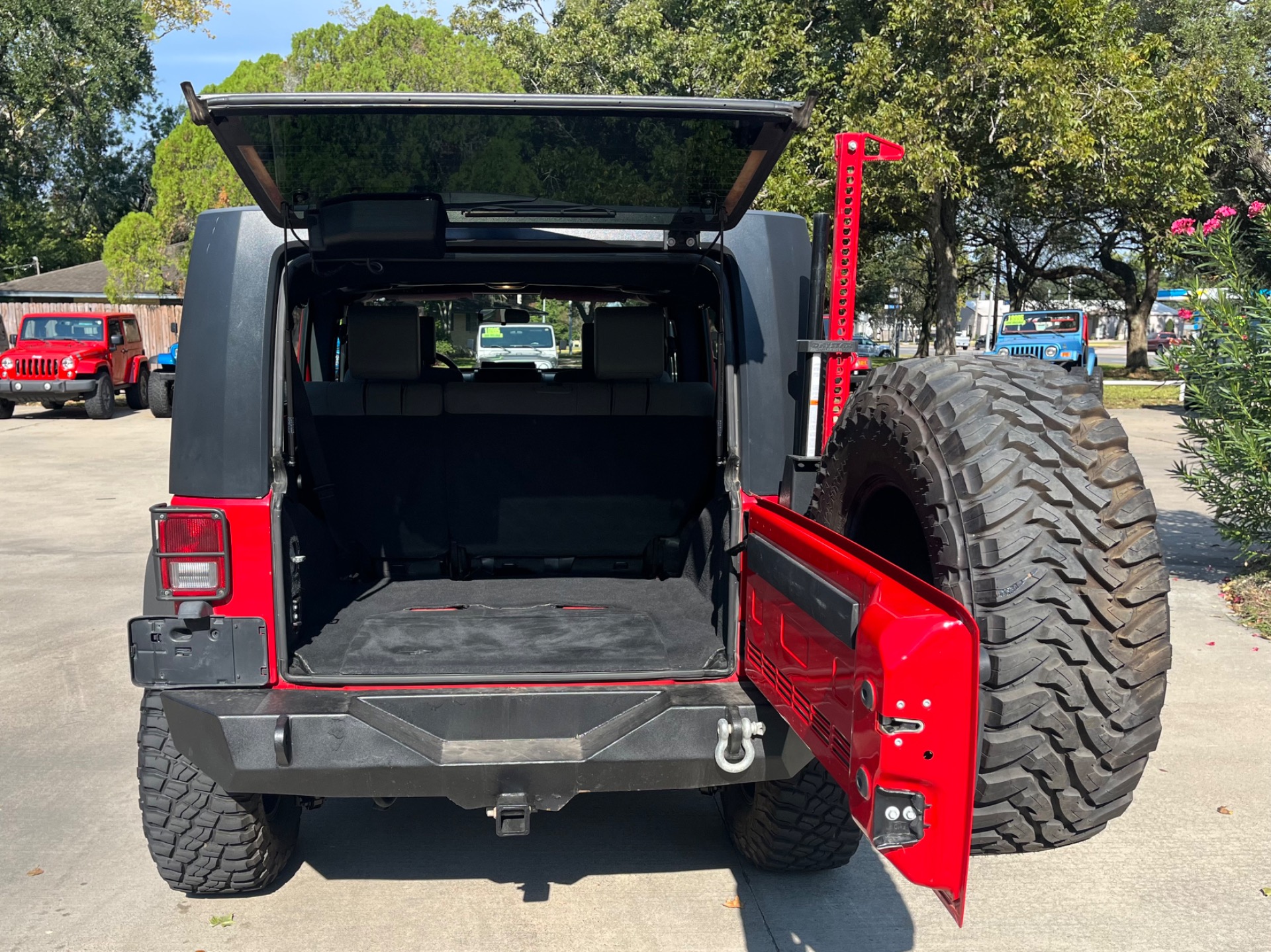 Used-2008-Jeep-Wrangler-Unlimited-X