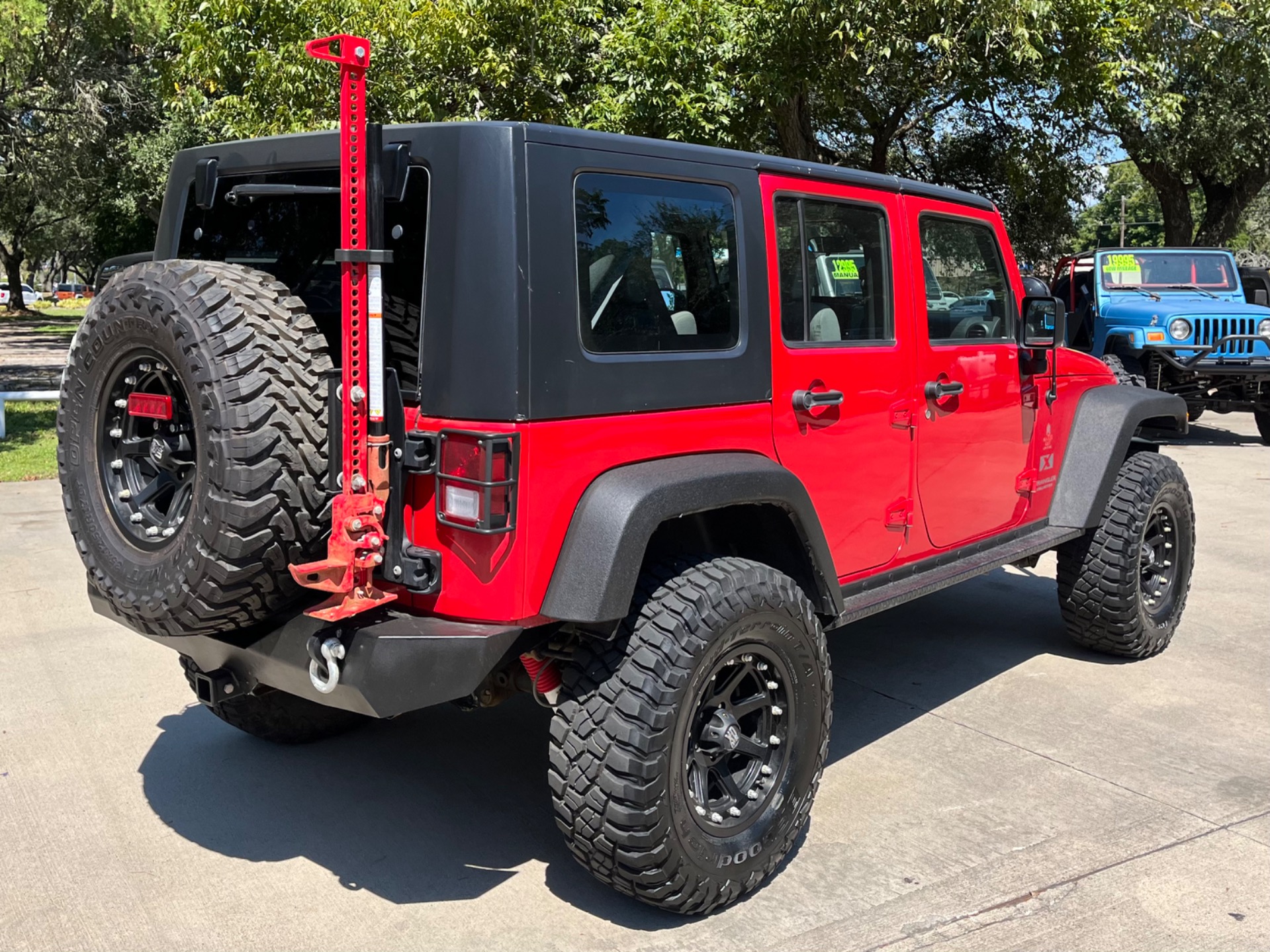 Used-2008-Jeep-Wrangler-Unlimited-X