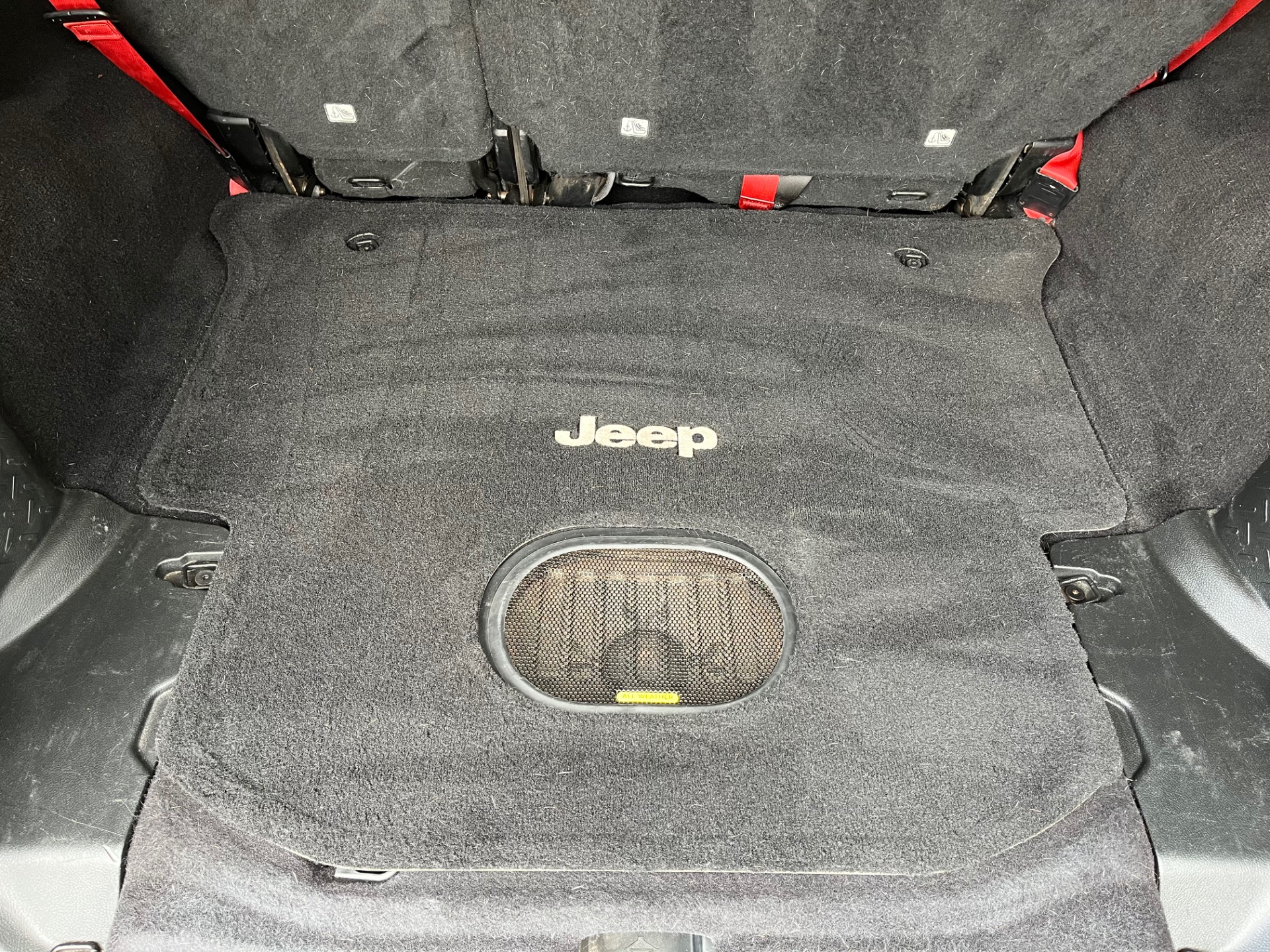 2017 Jeep Wrangler Unlimited Rubicon Recon photo 3