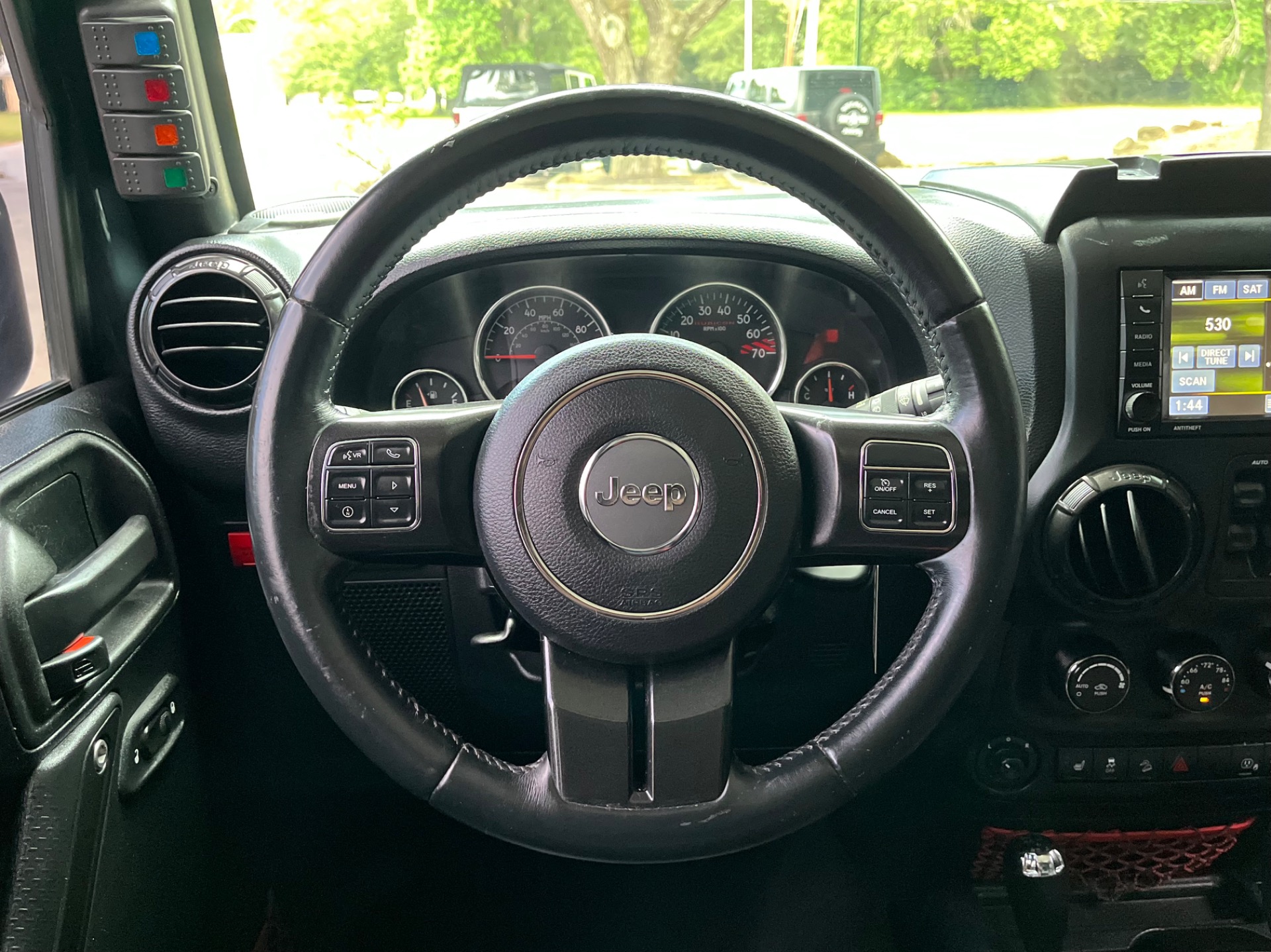 2017 Jeep Wrangler Unlimited Rubicon Recon photo 31