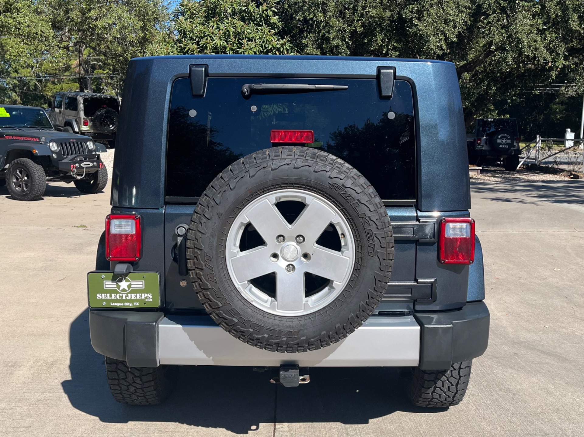 Used-2008-Jeep-Wrangler-Sahara
