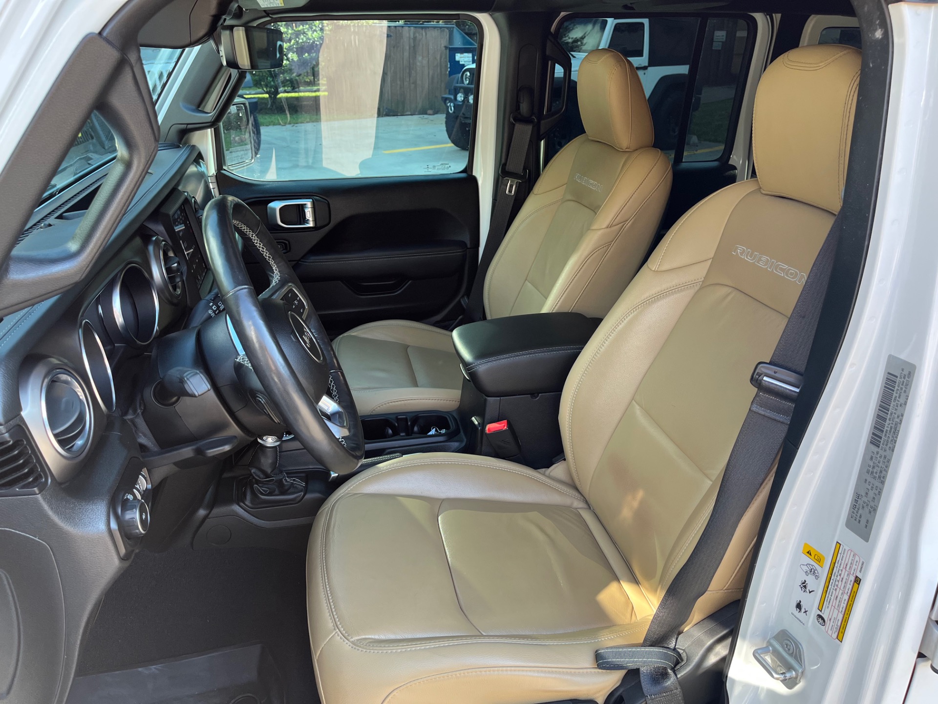 Used-2019-Jeep-Wrangler-Unlimited-Rubicon