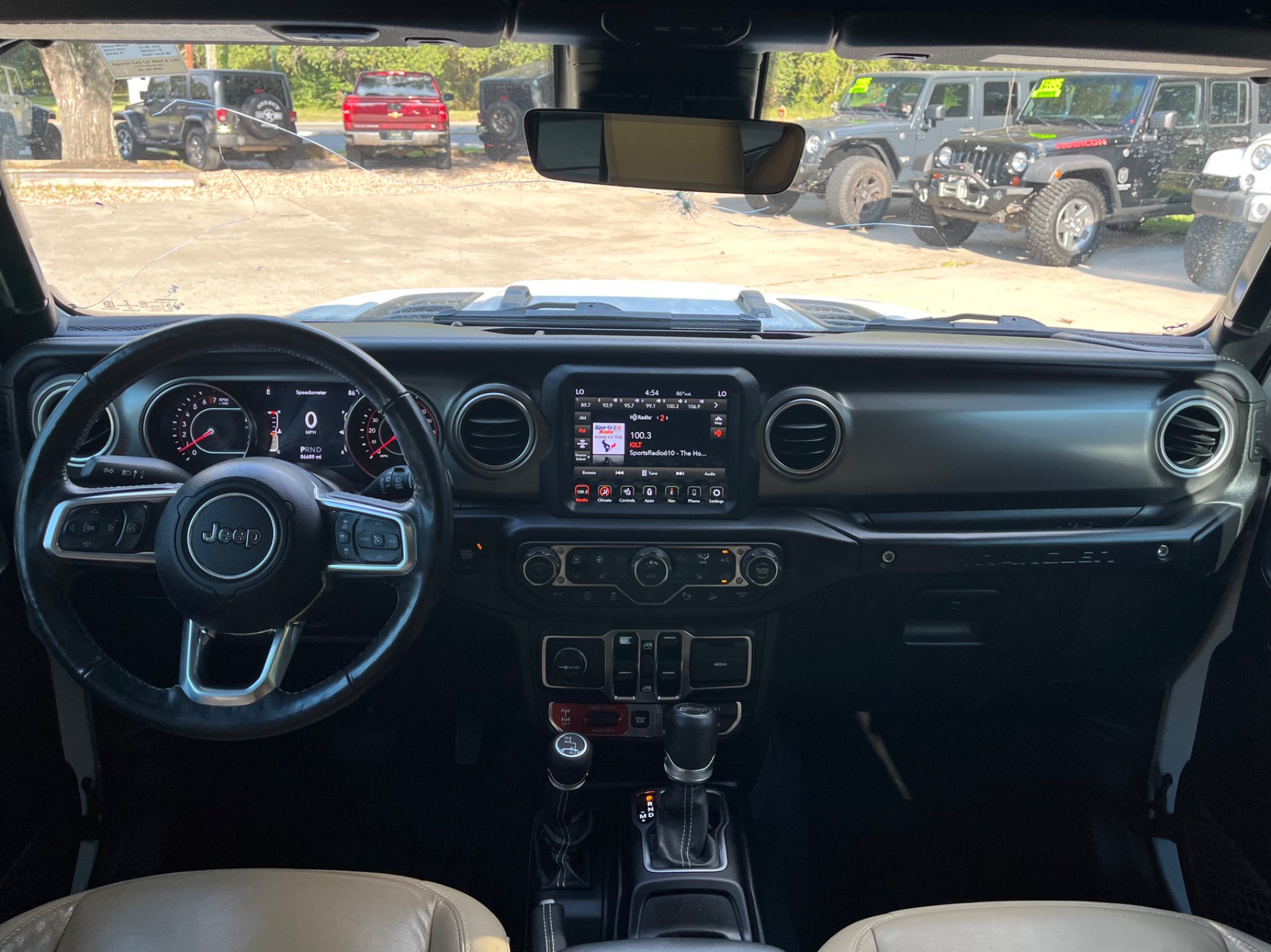Used-2019-Jeep-Wrangler-Unlimited-Rubicon