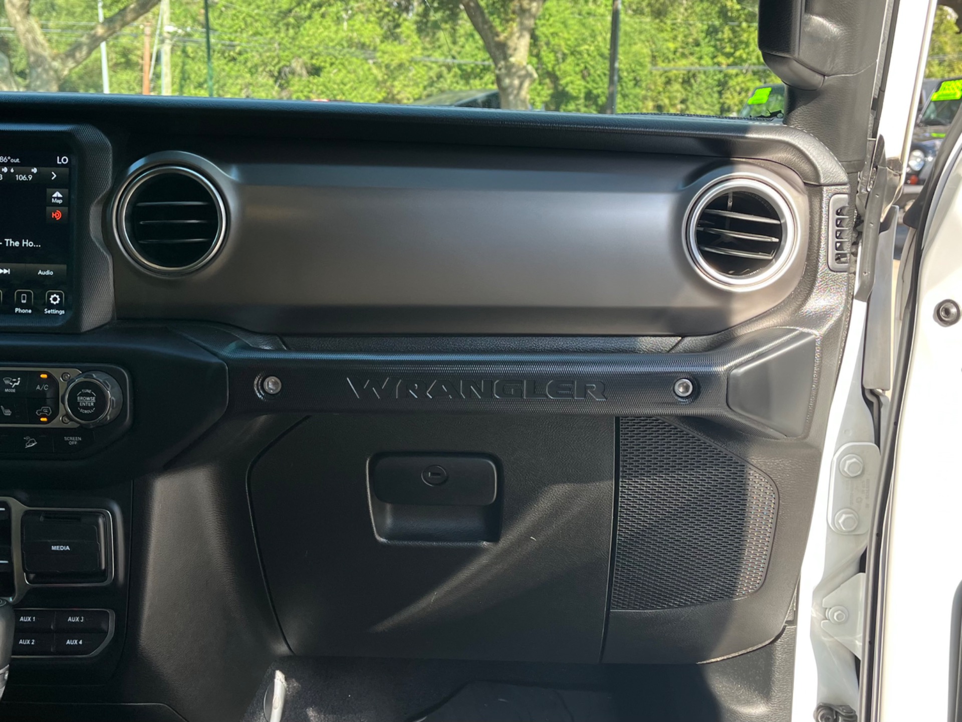 Used-2019-Jeep-Wrangler-Unlimited-Rubicon