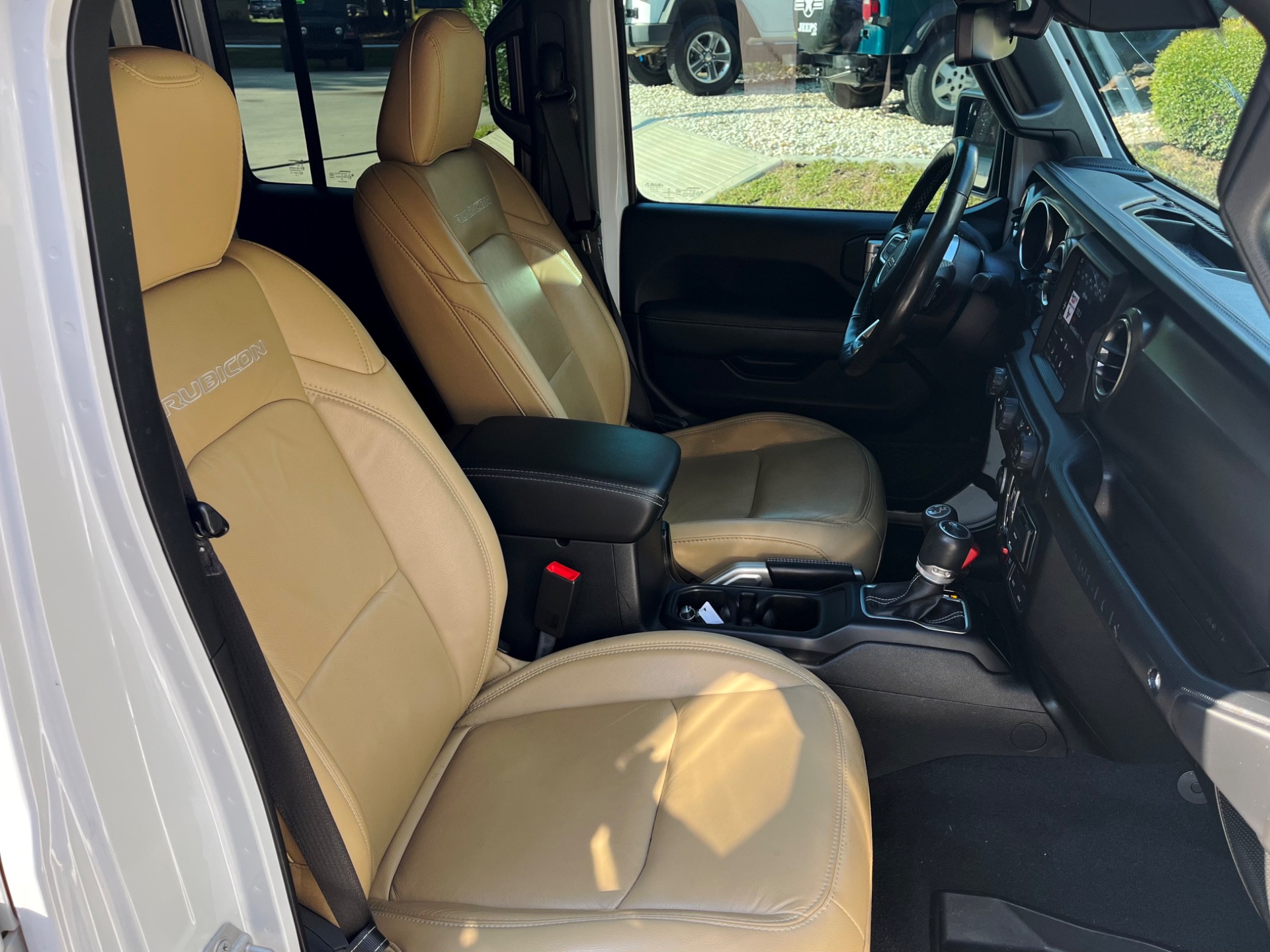 Used-2019-Jeep-Wrangler-Unlimited-Rubicon