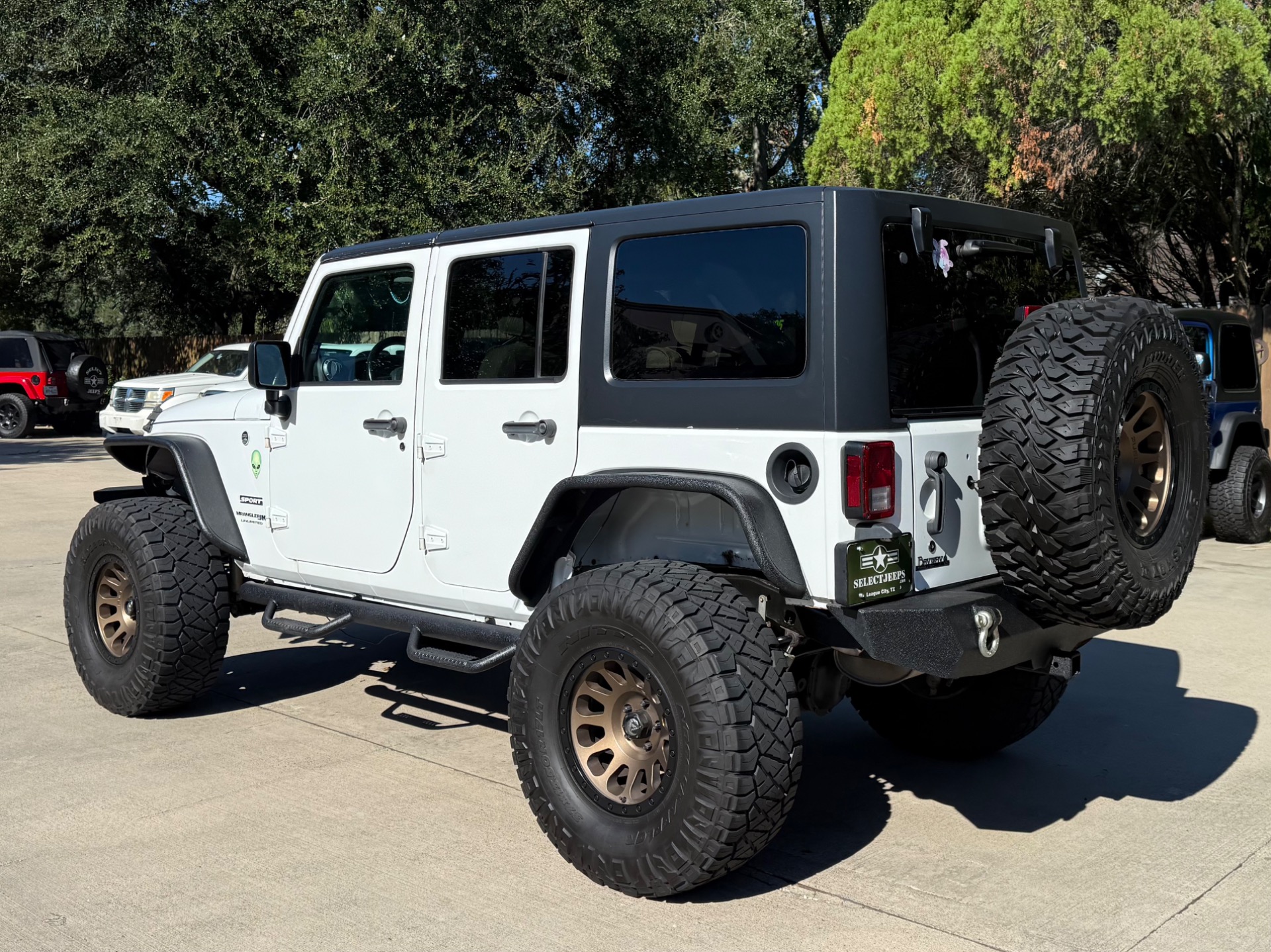 Used-2018-Jeep-Wrangler-JK-Unlimited-Sport