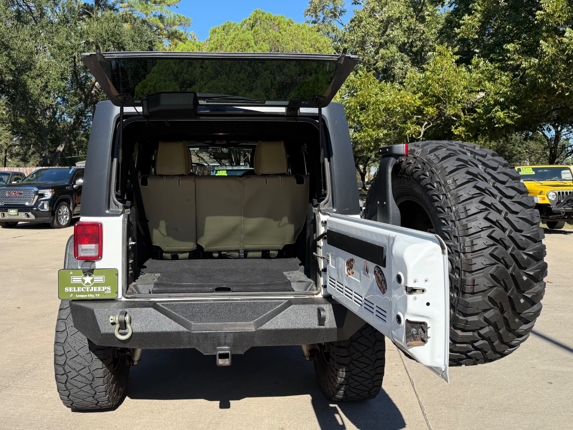 Used-2018-Jeep-Wrangler-JK-Unlimited-Sport