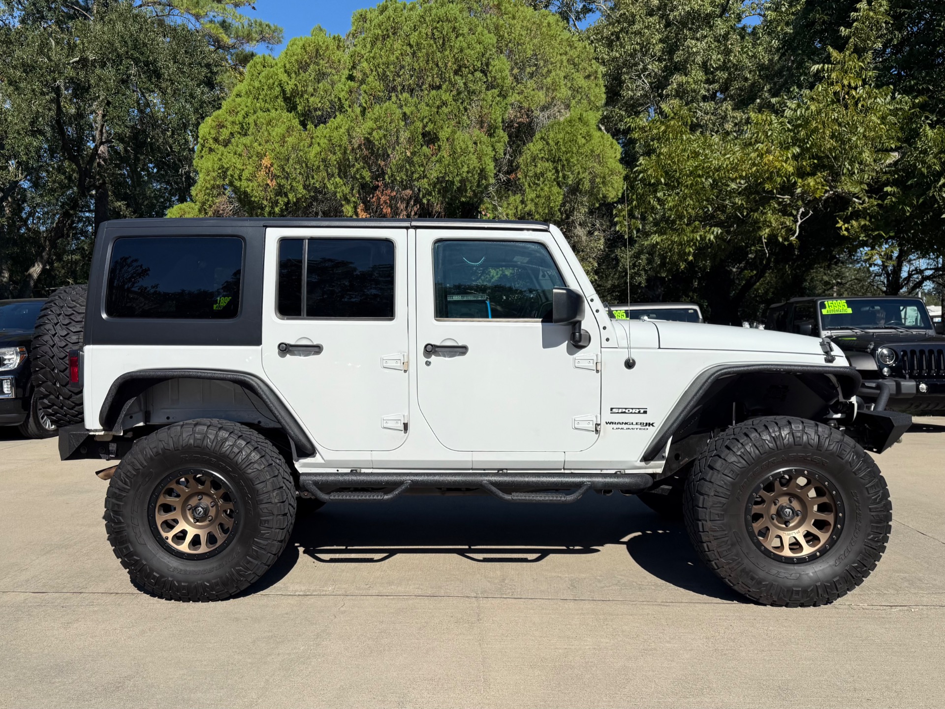 Used-2018-Jeep-Wrangler-JK-Unlimited-Sport