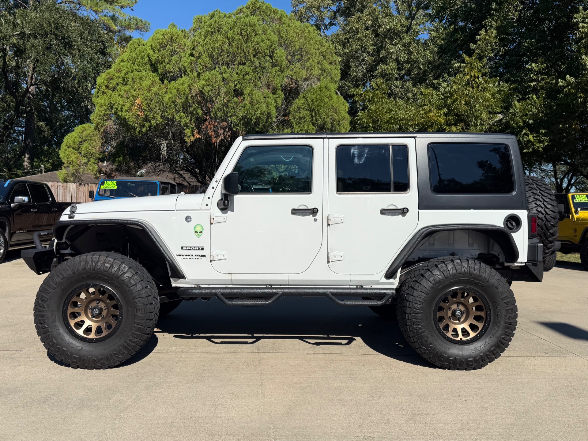 Used-2018-Jeep-Wrangler-JK-Unlimited-Sport