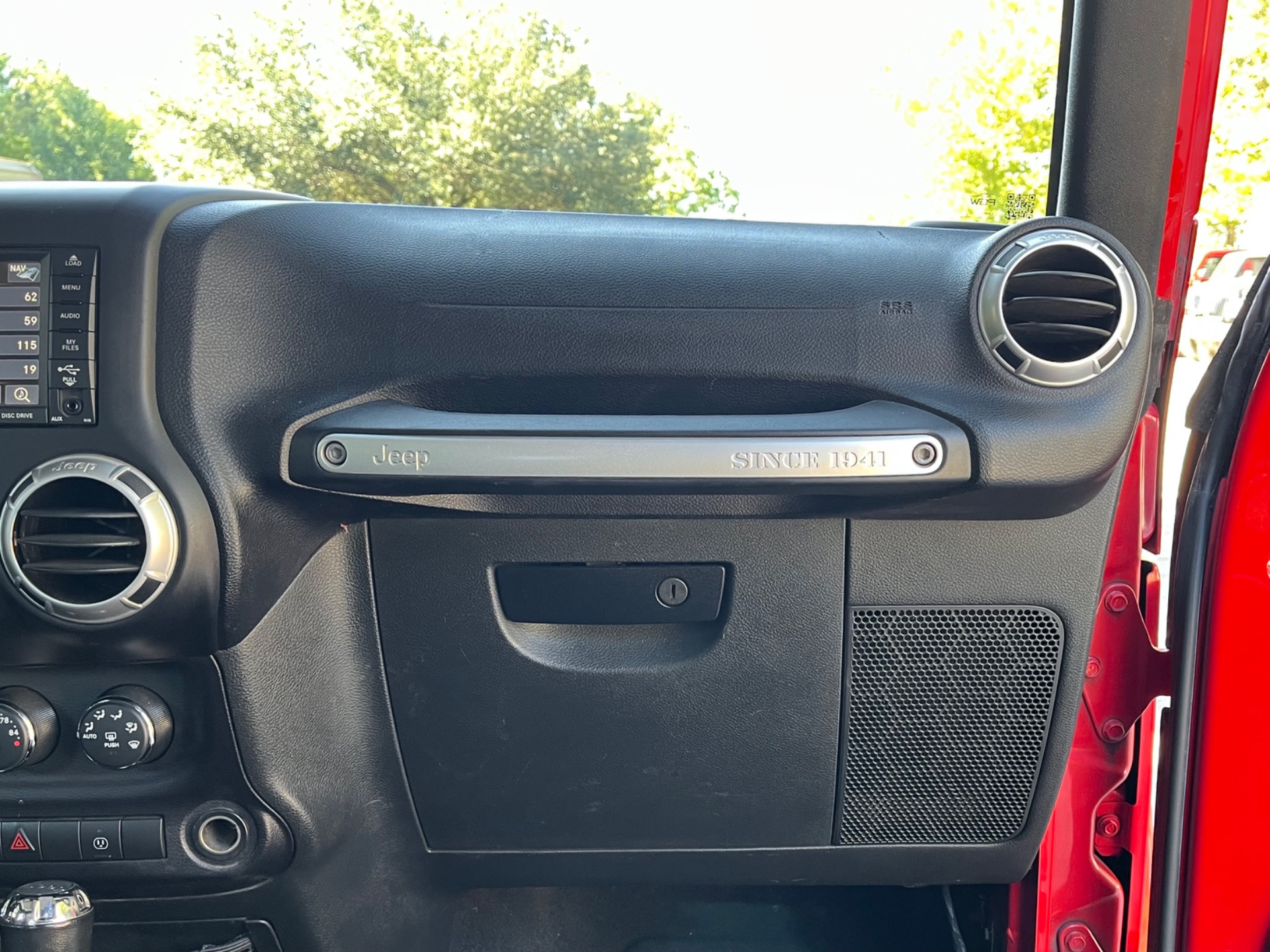 Used-2015-Jeep-Wrangler-Rubicon