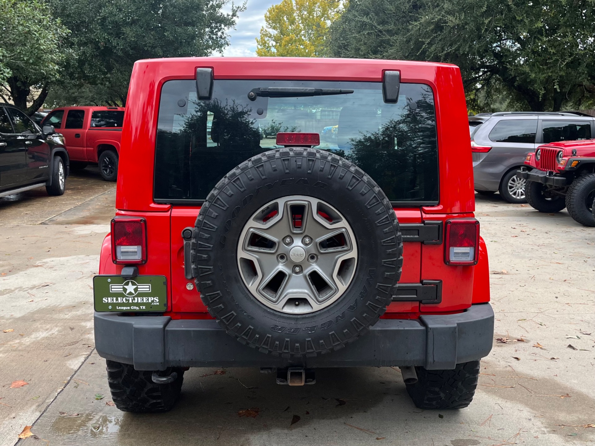 Used-2015-Jeep-Wrangler-Rubicon