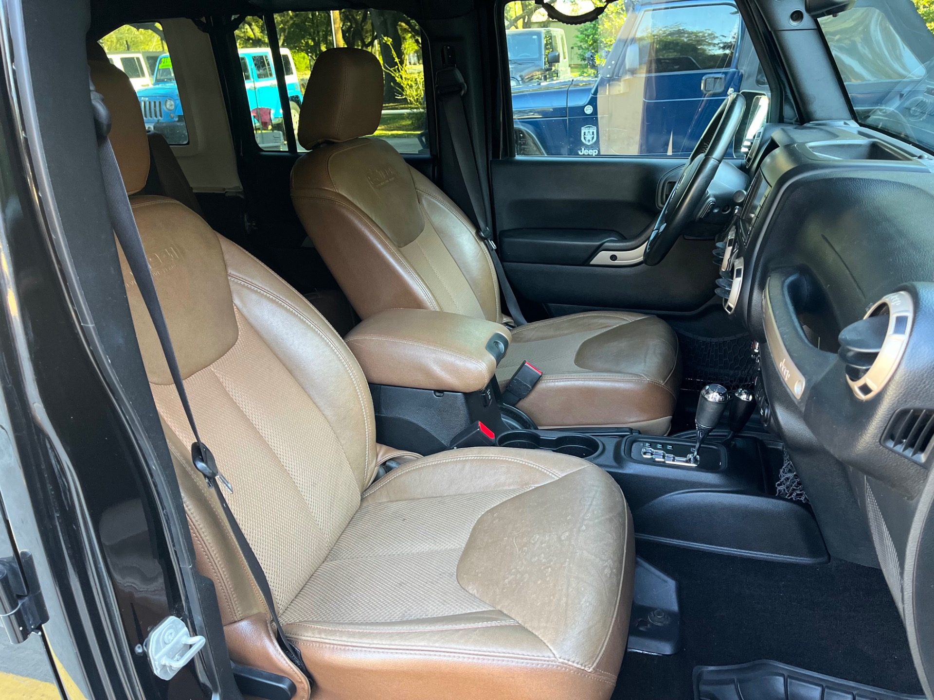 Used-2017-Jeep-Wrangler-Unlimited-75th-Anniversary-Edition