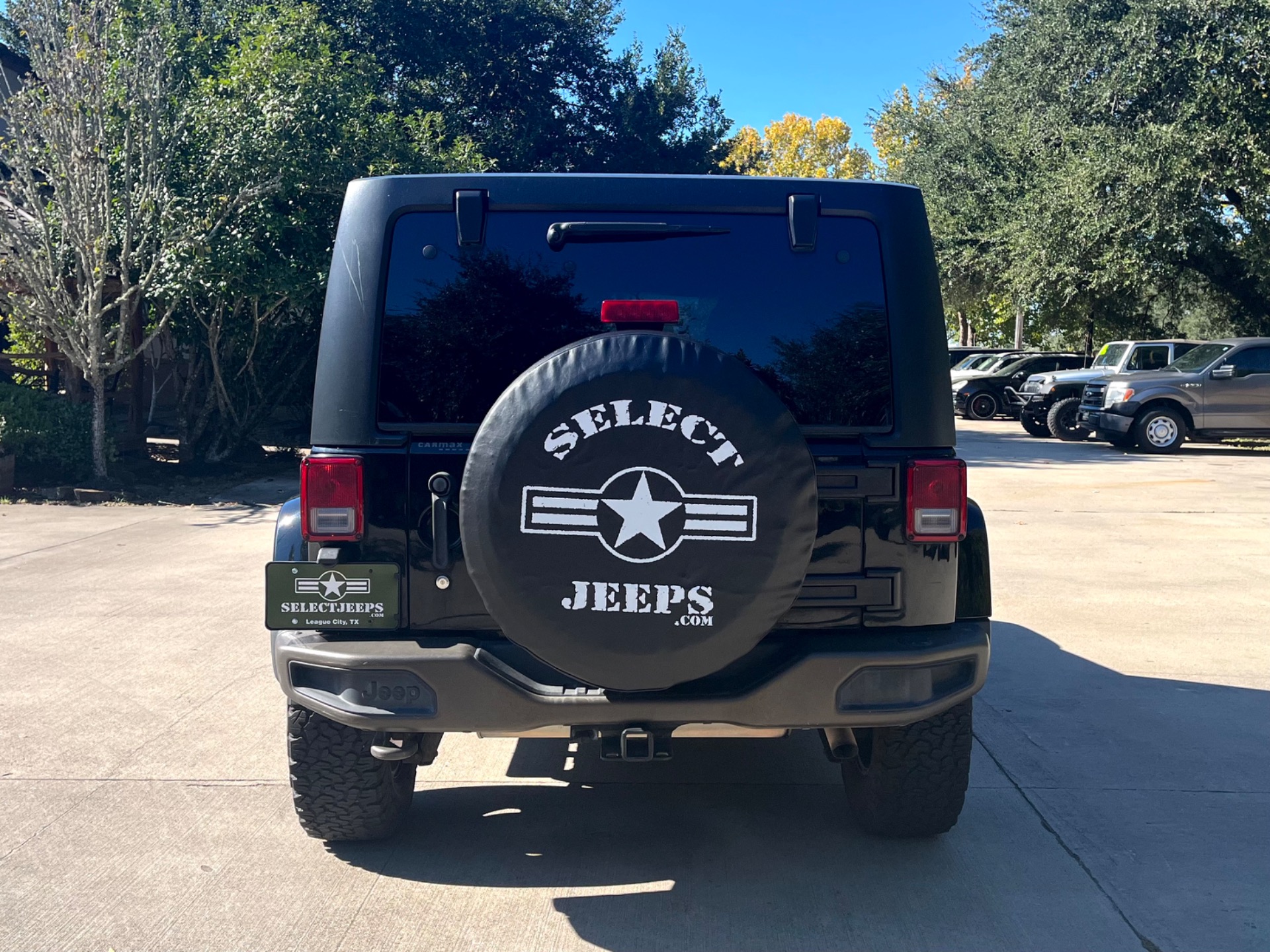 Used-2017-Jeep-Wrangler-Unlimited-75th-Anniversary-Edition