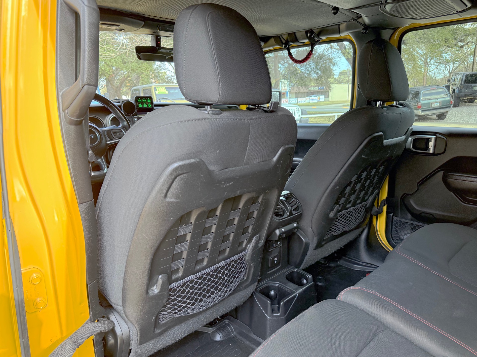 Used-2018-Jeep-Wrangler-Unlimited-Rubicon