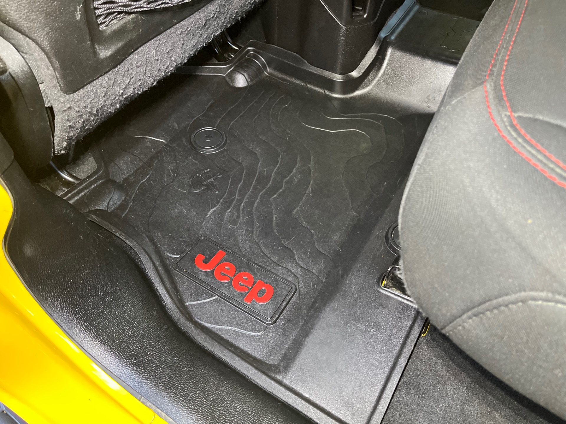 Used-2018-Jeep-Wrangler-Unlimited-Rubicon