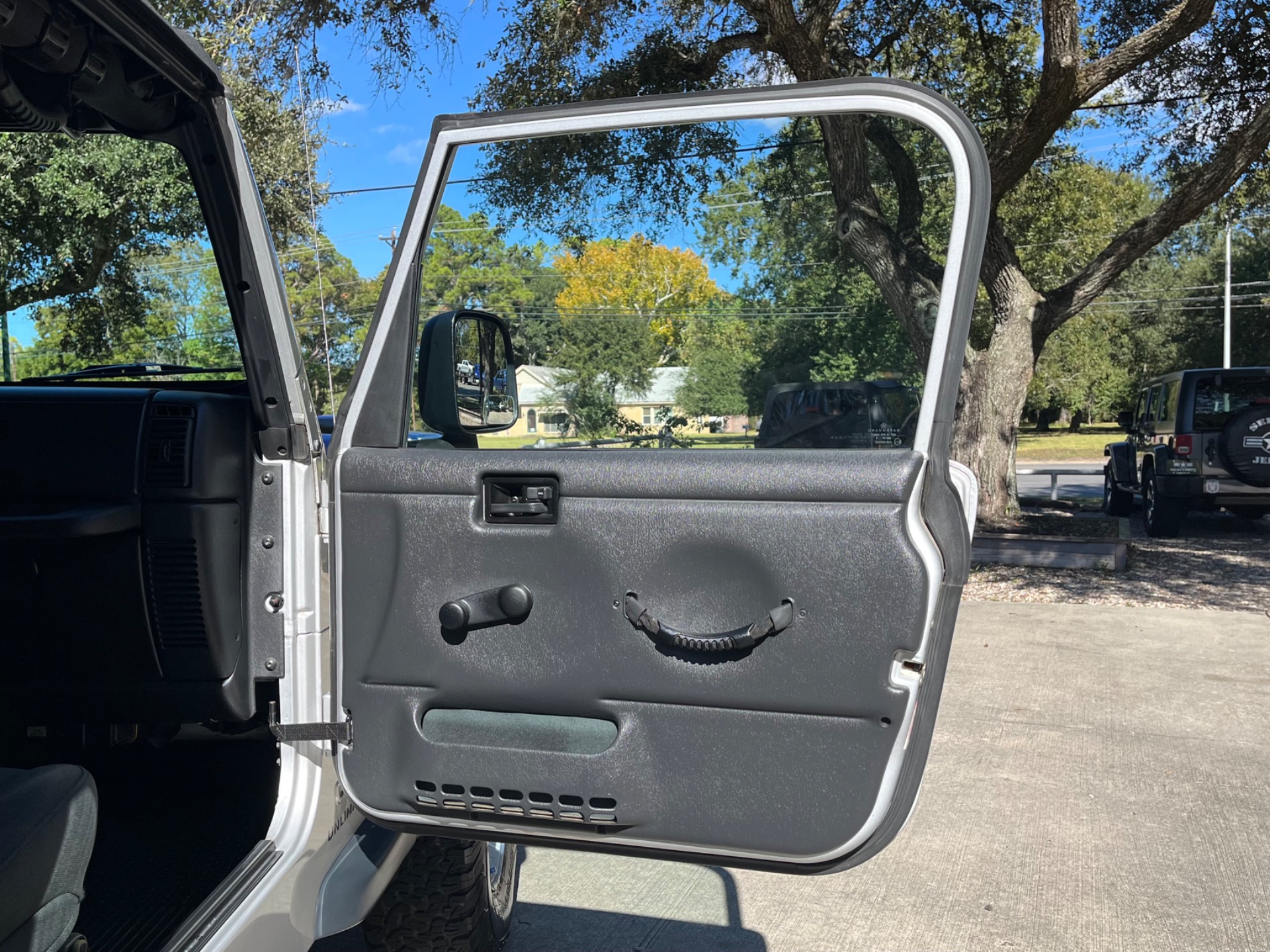 Used-2006-Jeep-Wrangler-Unlimited