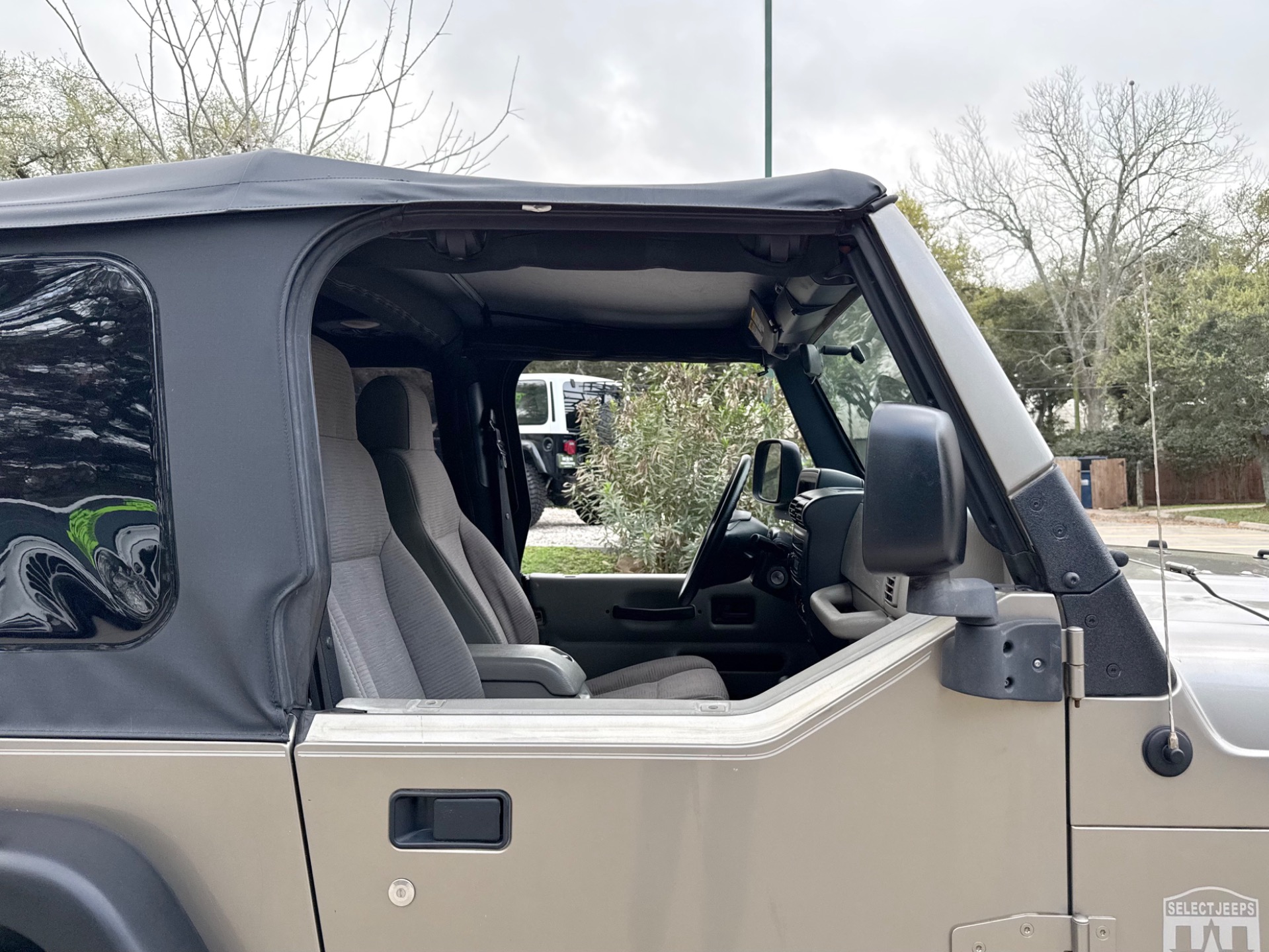 Used-2005-Jeep-Wrangler-X