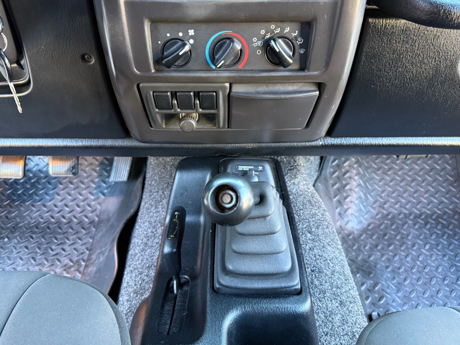 Used-2002-Jeep-Wrangler-Sport