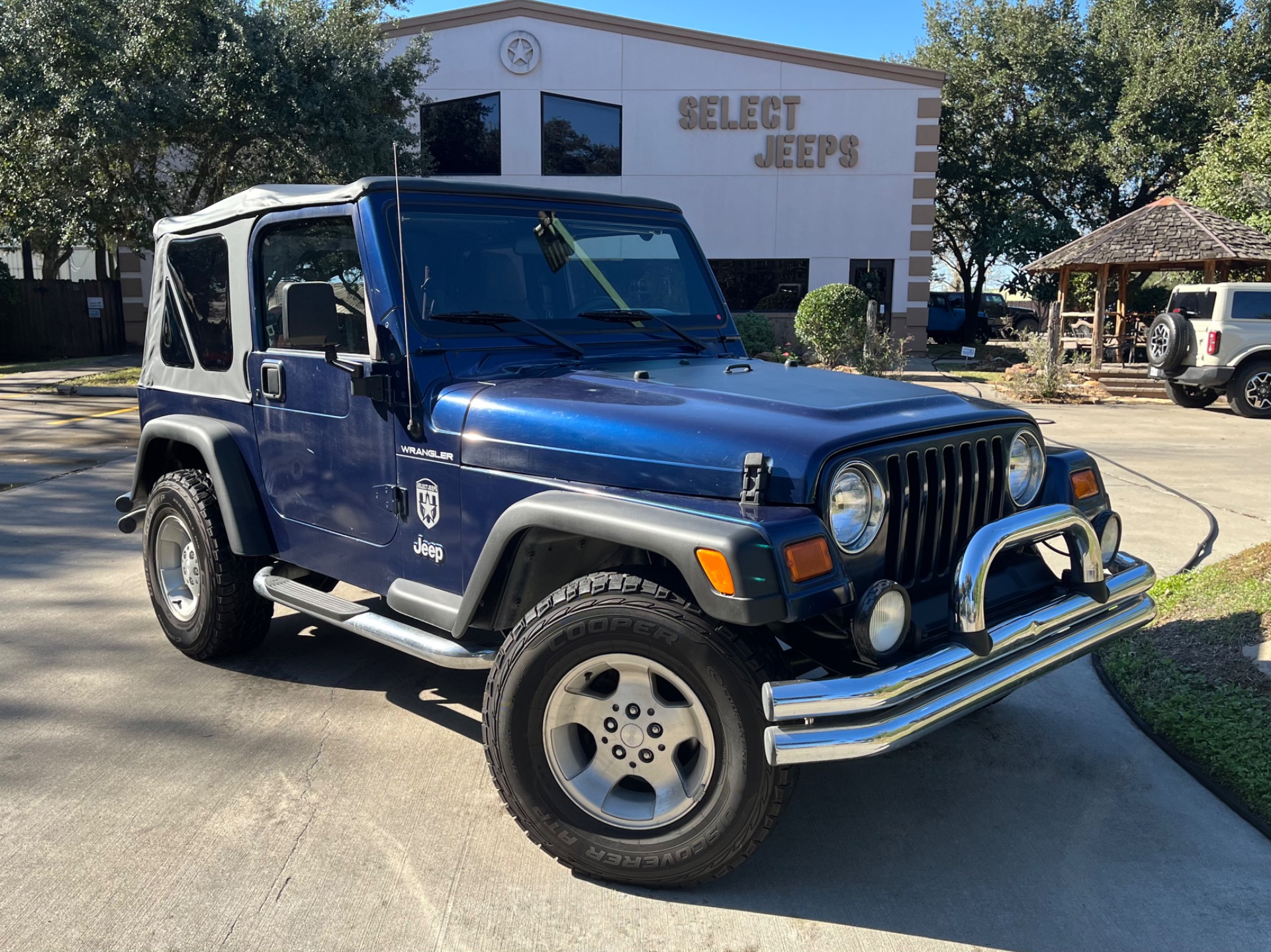 Used-2002-Jeep-Wrangler-Sport