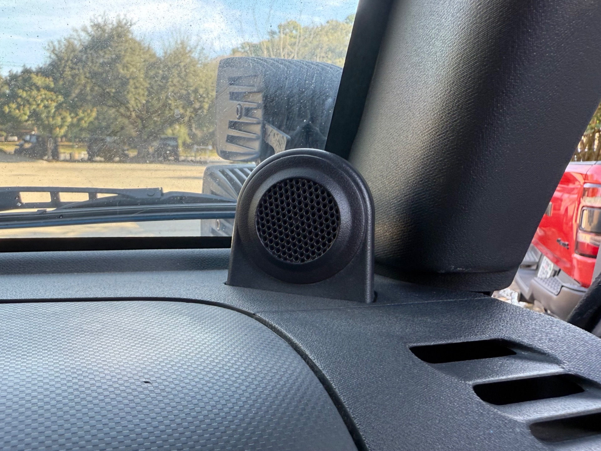 Used-2007-Jeep-Wrangler-Unlimited-Sahara