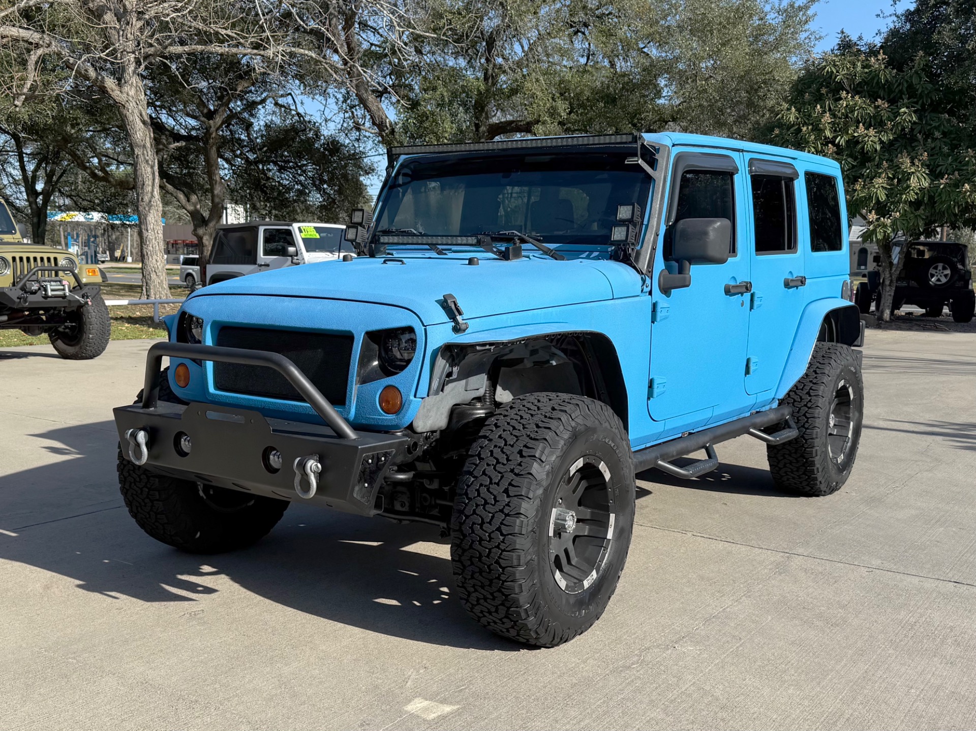 Used-2007-Jeep-Wrangler-Unlimited-Sahara