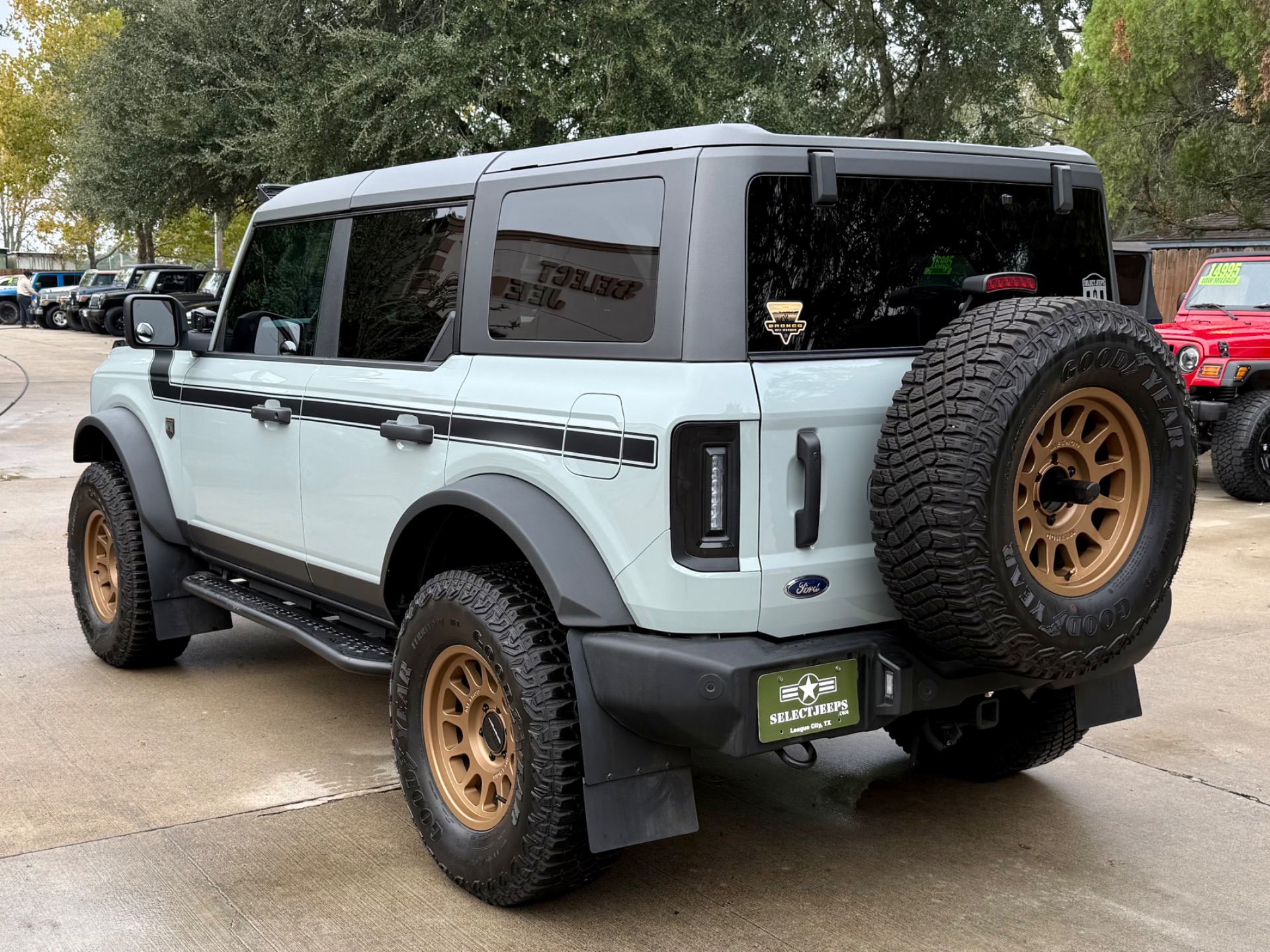 Used-2023-Ford-Bronco-Big-Bend-Advanced