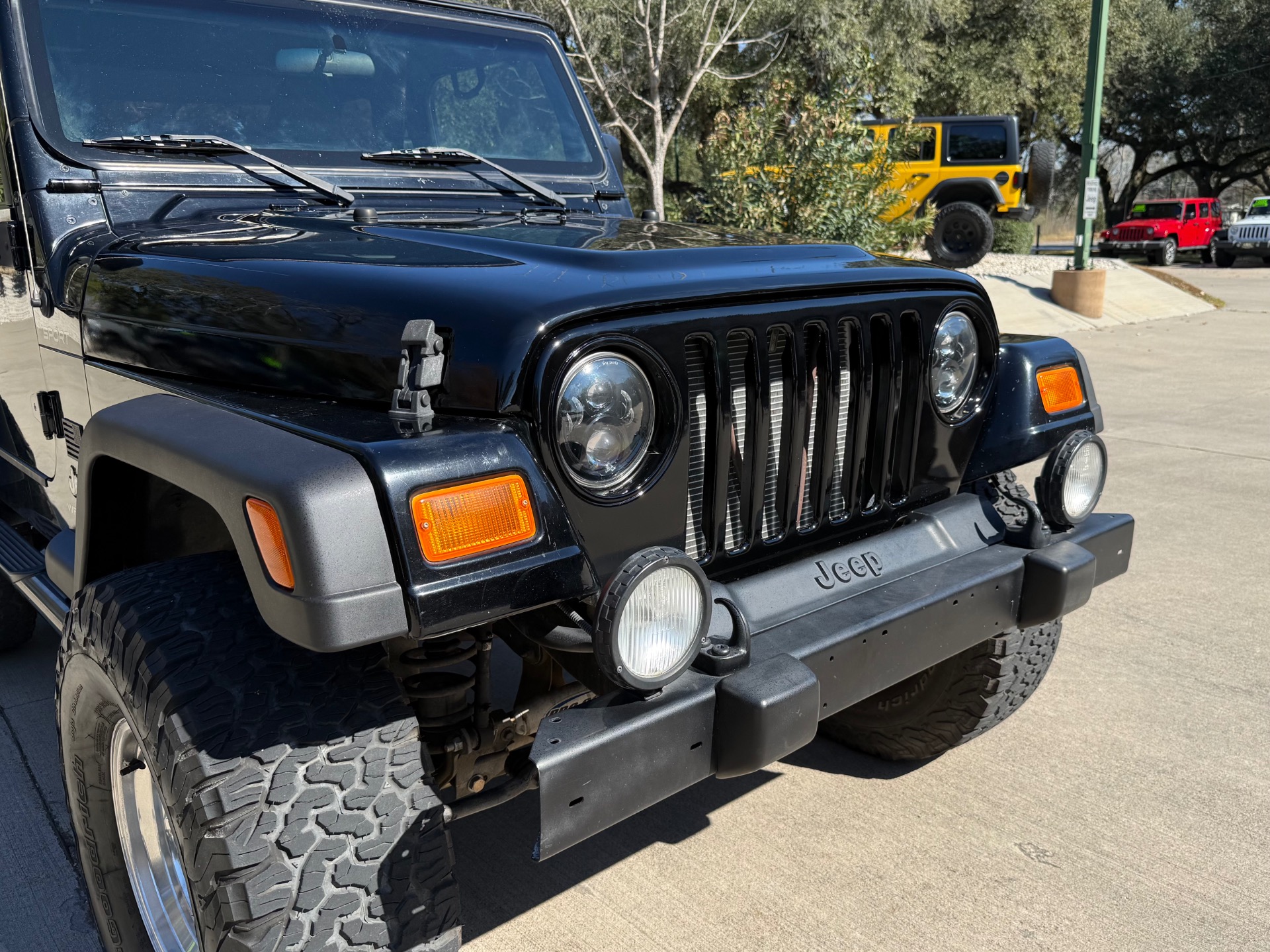 Used-2003-Jeep-Wrangler-Sport