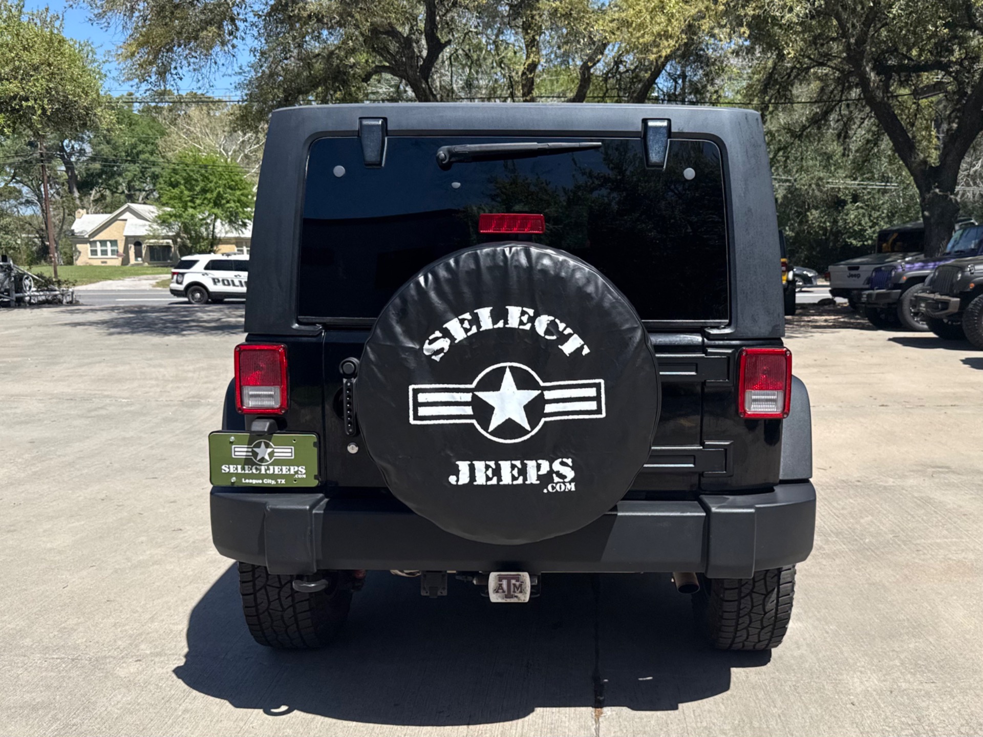 Used-2011-Jeep-Wrangler-Unlimited-Rubicon