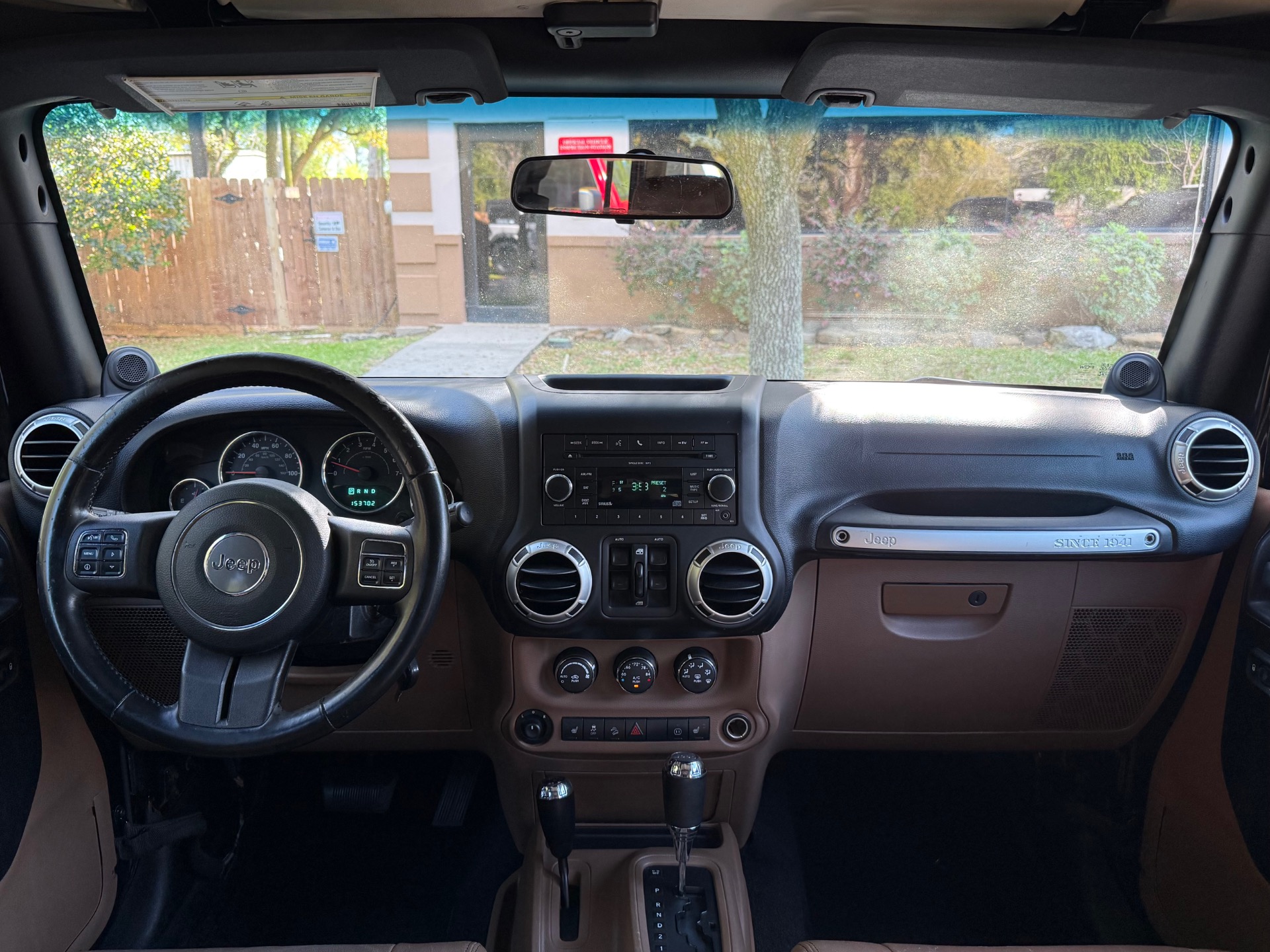 Used-2011-Jeep-Wrangler-Unlimited-Rubicon