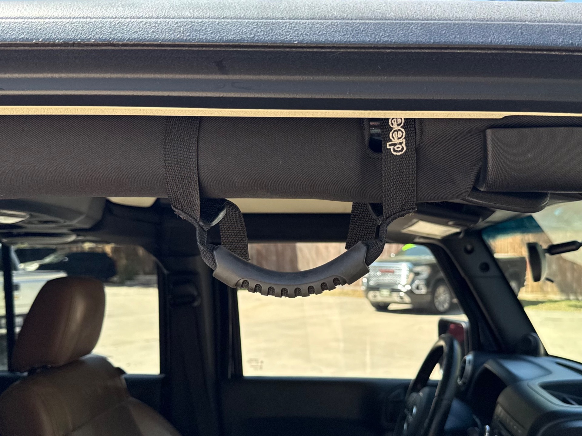 Used-2011-Jeep-Wrangler-Unlimited-Rubicon