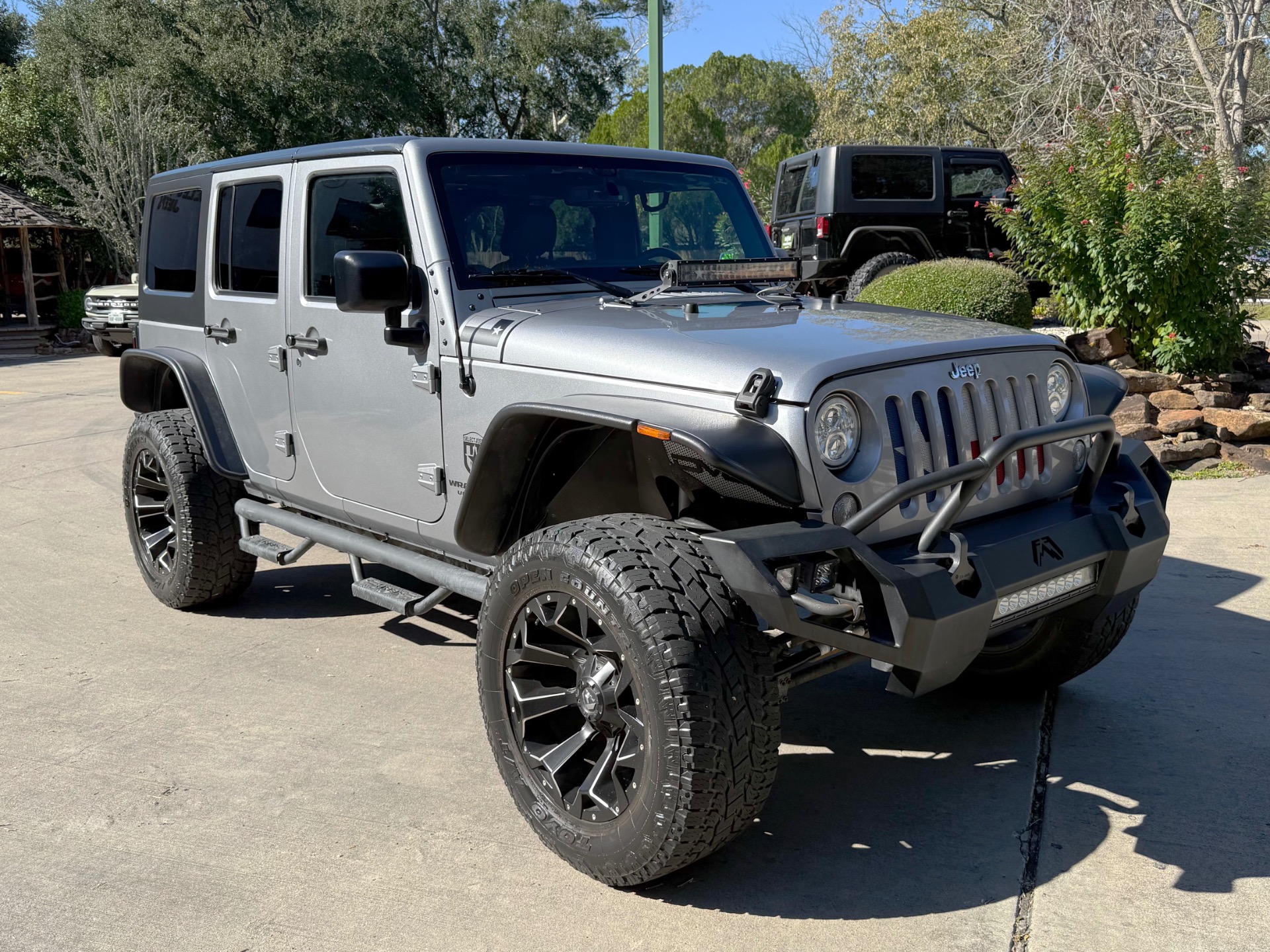 Used-2017-Jeep-Wrangler-Unlimited-Sport