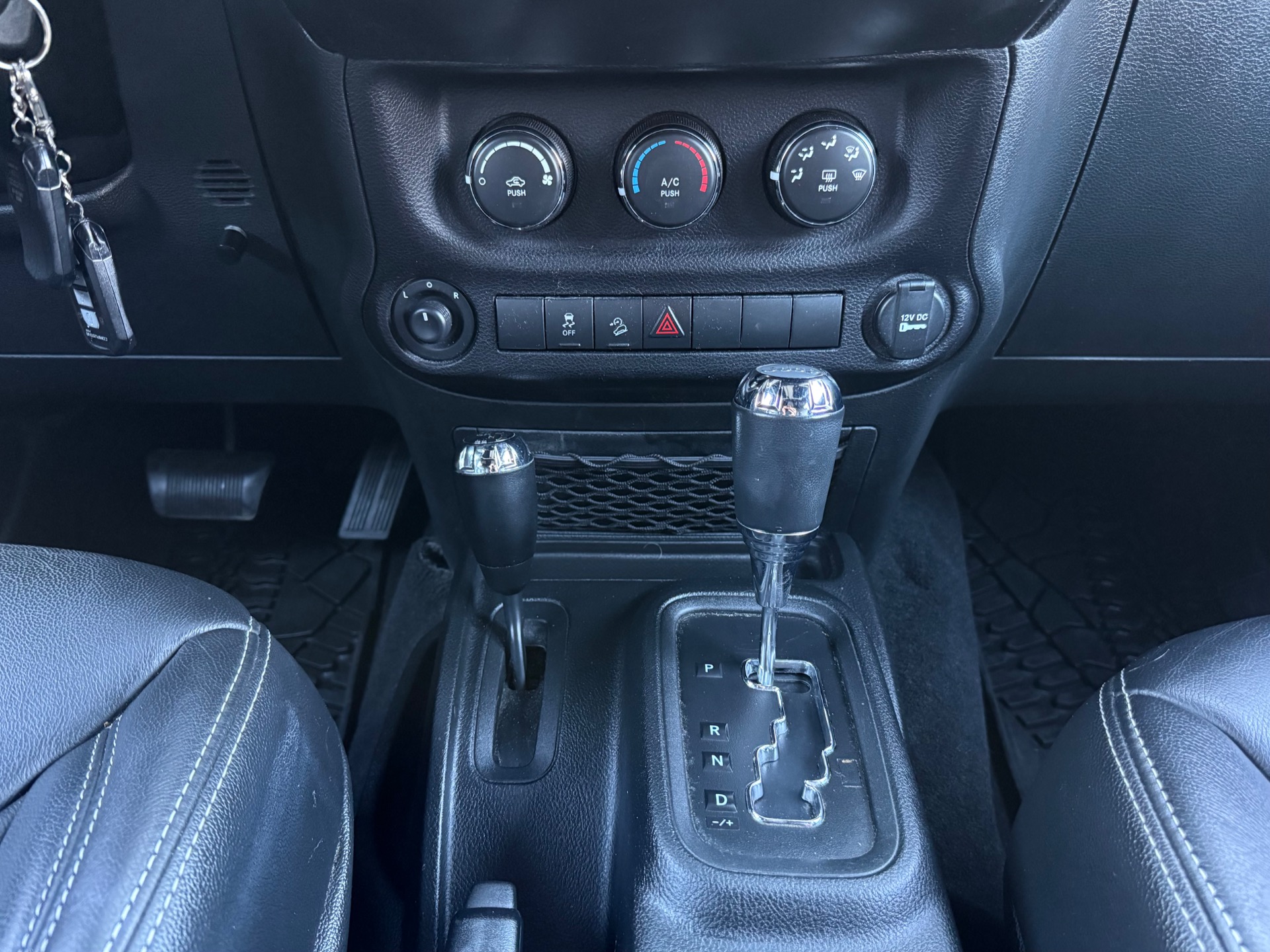 Used-2017-Jeep-Wrangler-Unlimited-Sport