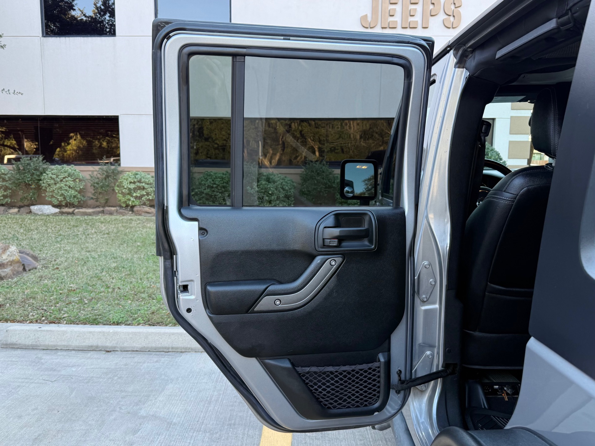 Used-2017-Jeep-Wrangler-Unlimited-Sport