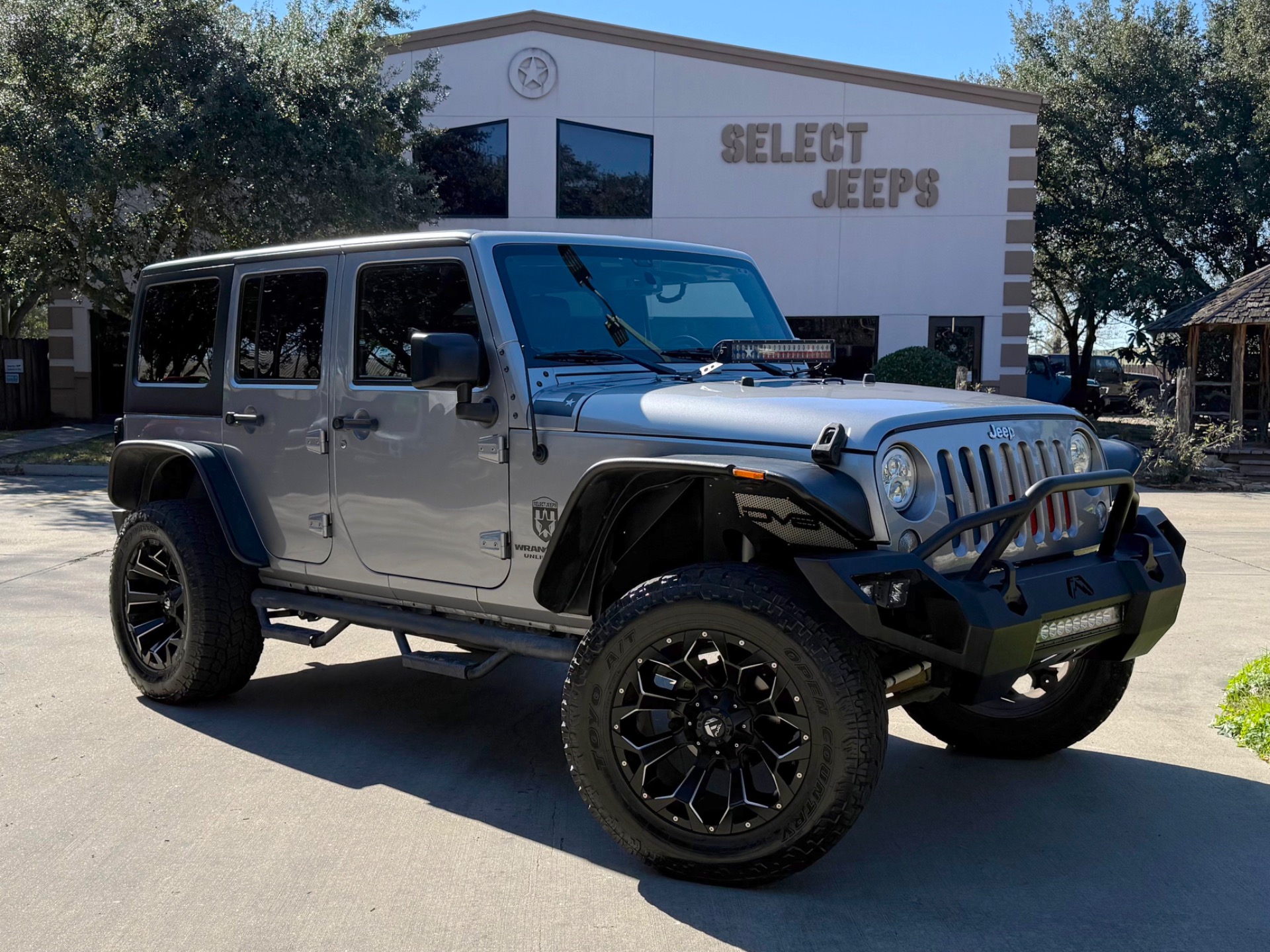 Used-2017-Jeep-Wrangler-Unlimited-Sport