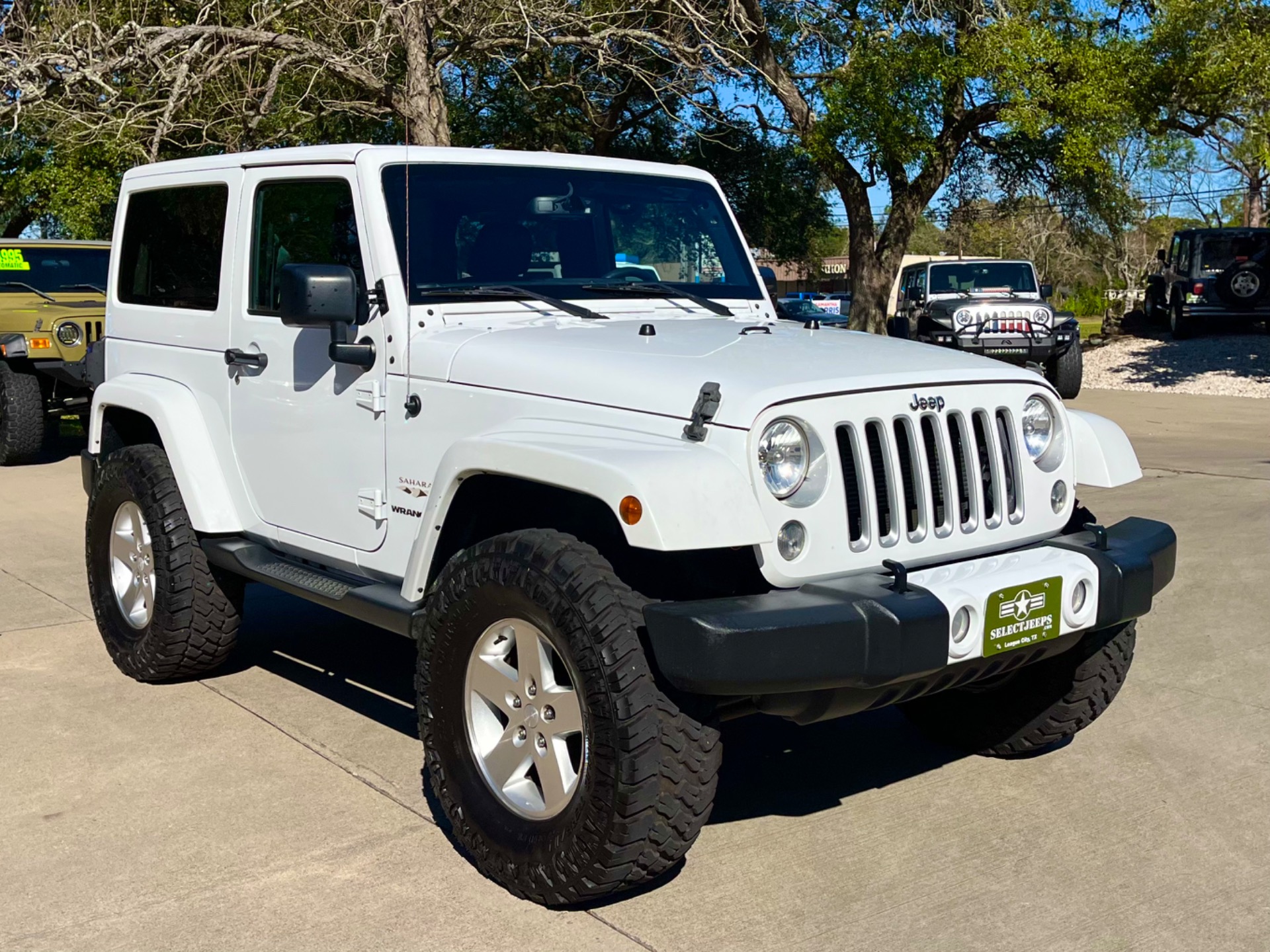 Used-2016-Jeep-Wrangler-Sahara