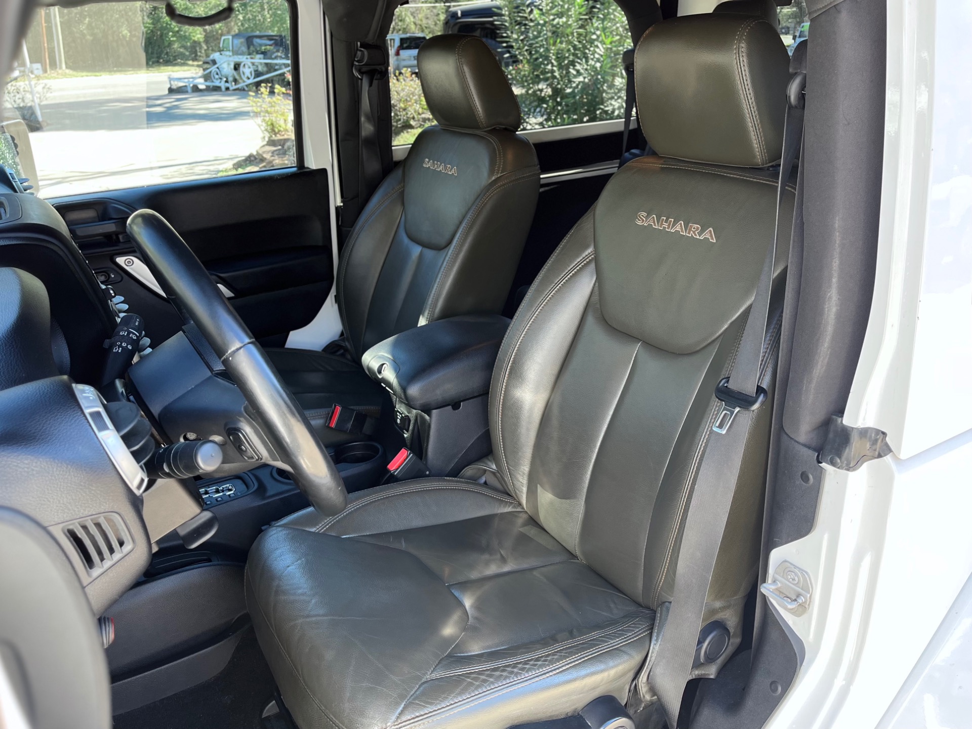 Used-2016-Jeep-Wrangler-Sahara